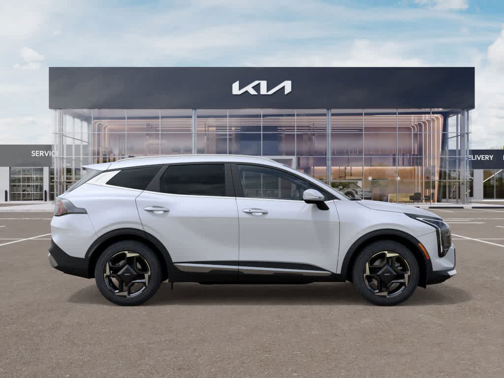 Thumbnail: 2026 Kia Sportage - 7