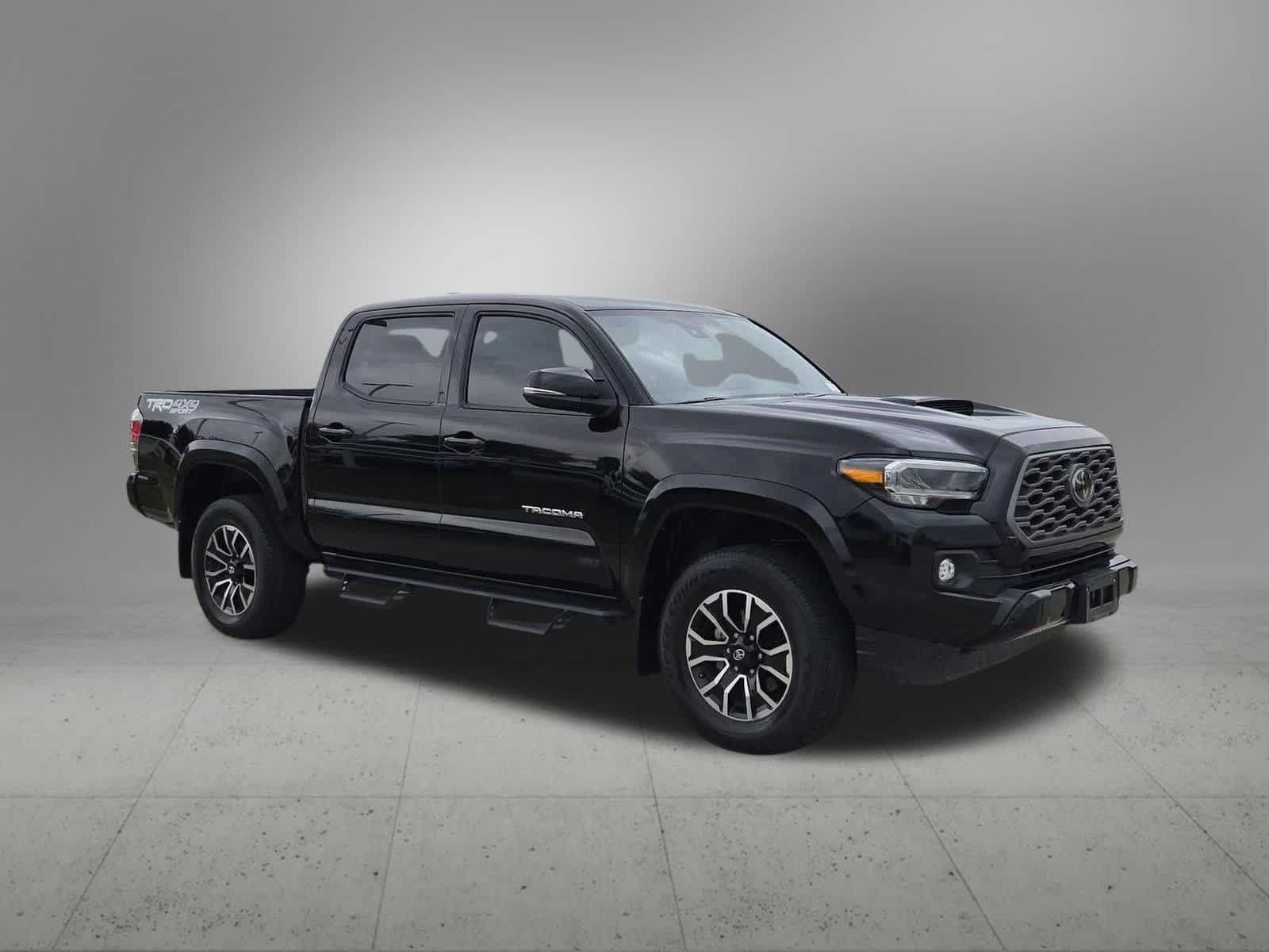 Thumbnail: 2023 Toyota Tacoma - 8