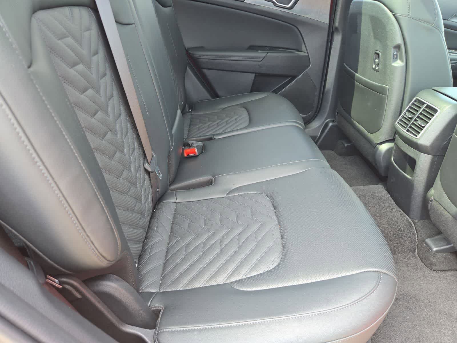 Thumbnail: 2026 Kia Sportage - 19