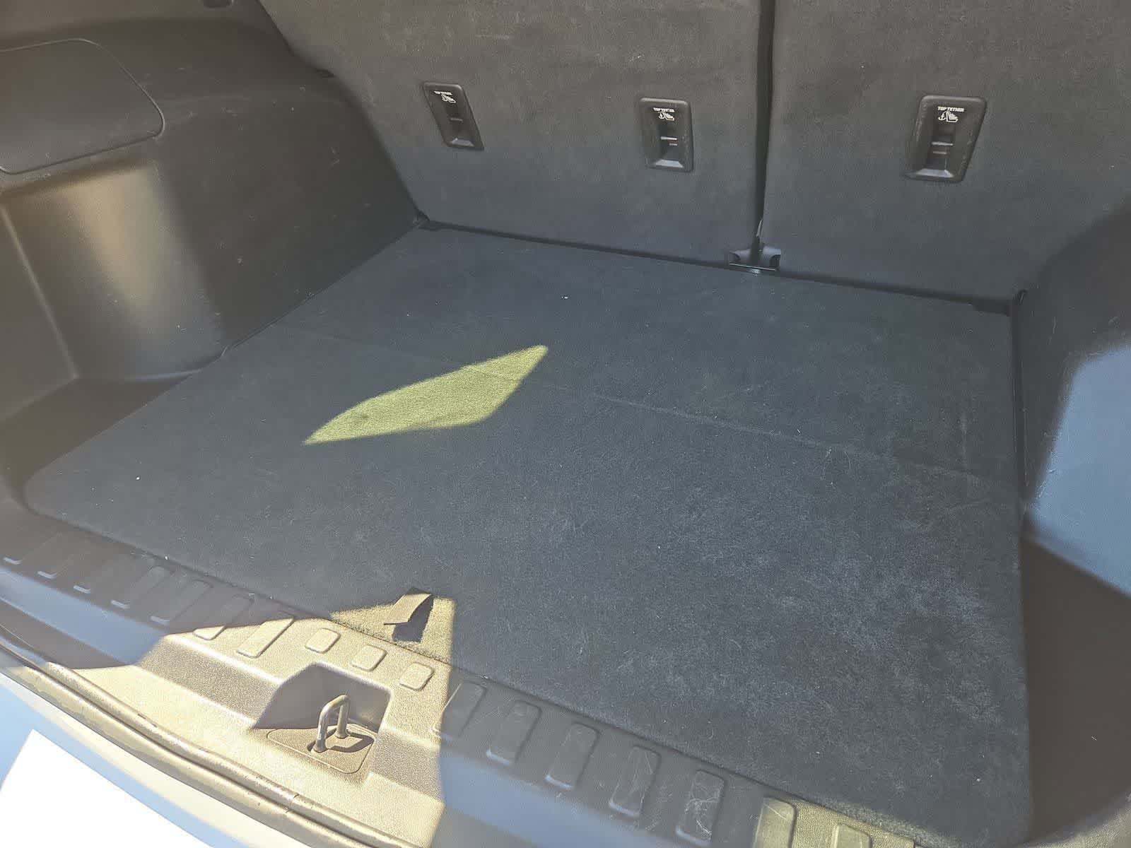 Thumbnail: 2018 Chevrolet Equinox - 29