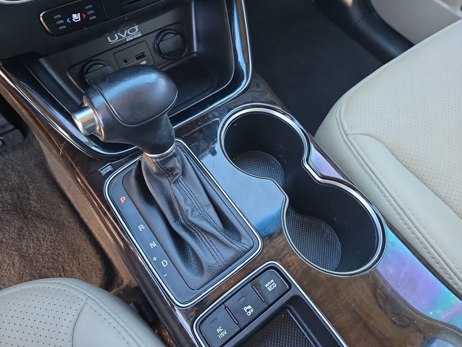 Thumbnail: 2015 Kia Sorento - 33