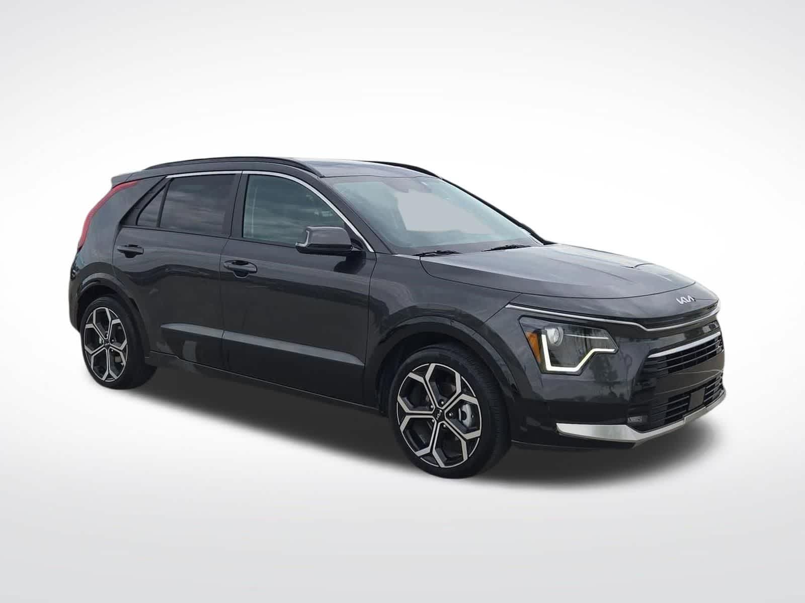 Thumbnail: 2023 Kia Niro - 9