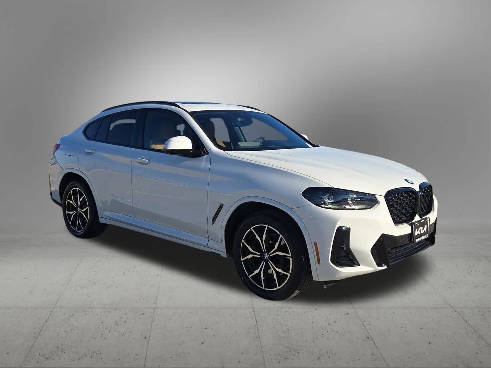 Thumbnail: 2023 BMW X4 - 8