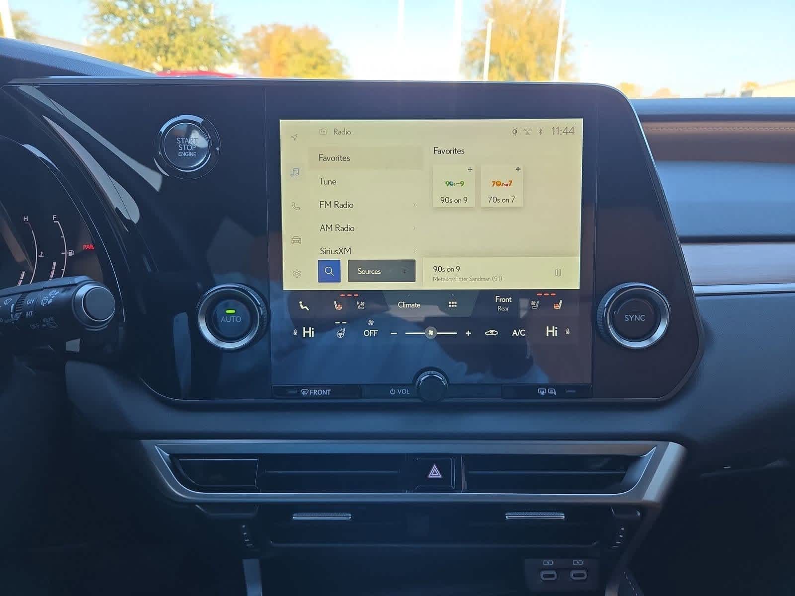 Thumbnail: 2024 Lexus RX - 28