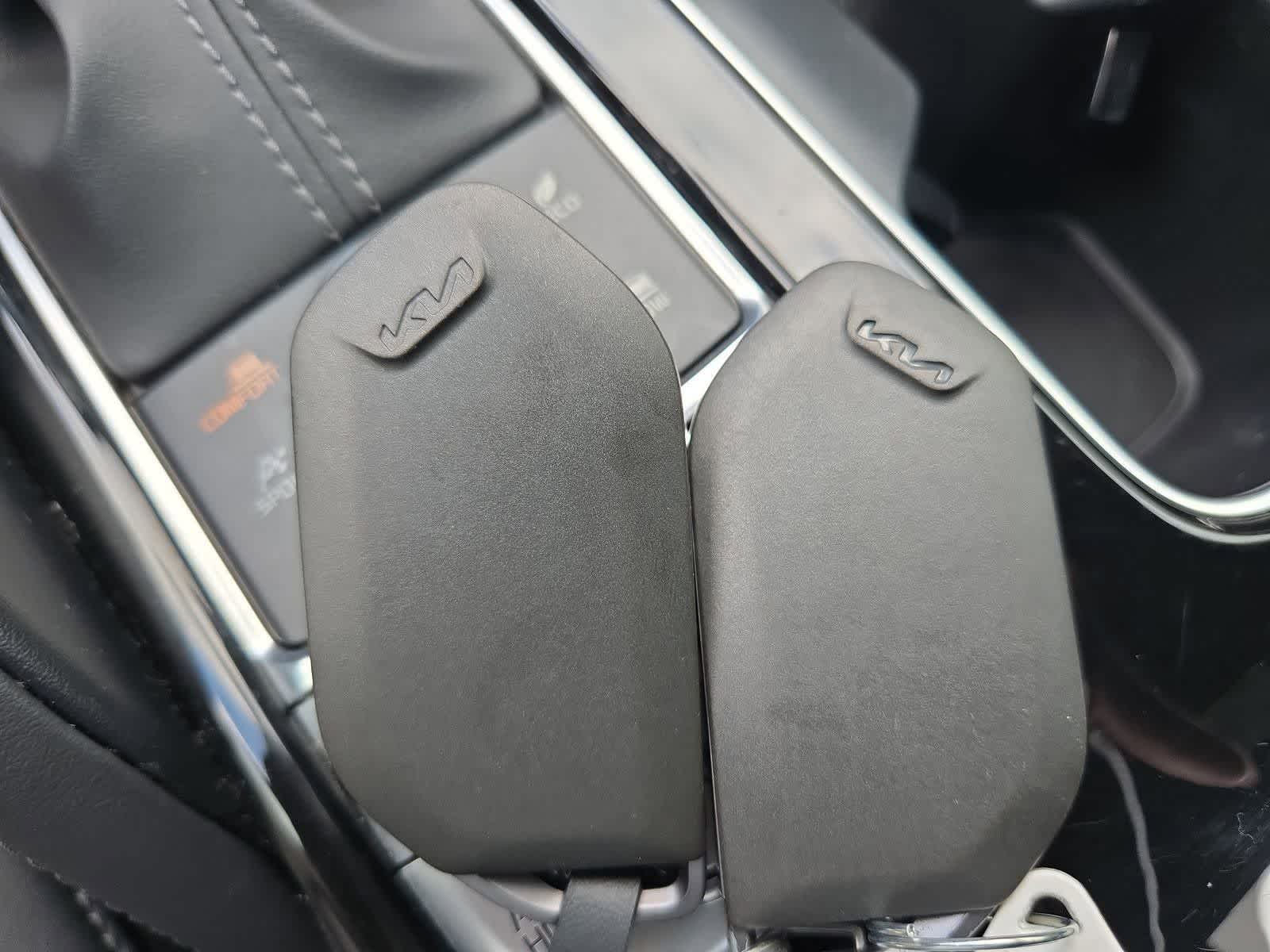 Thumbnail: 2023 Kia Telluride - 35