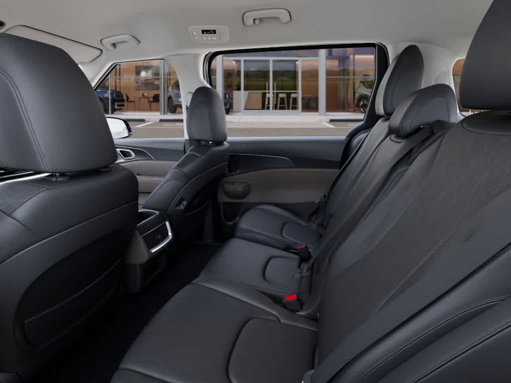 2025 Kia Carnival LXS 18