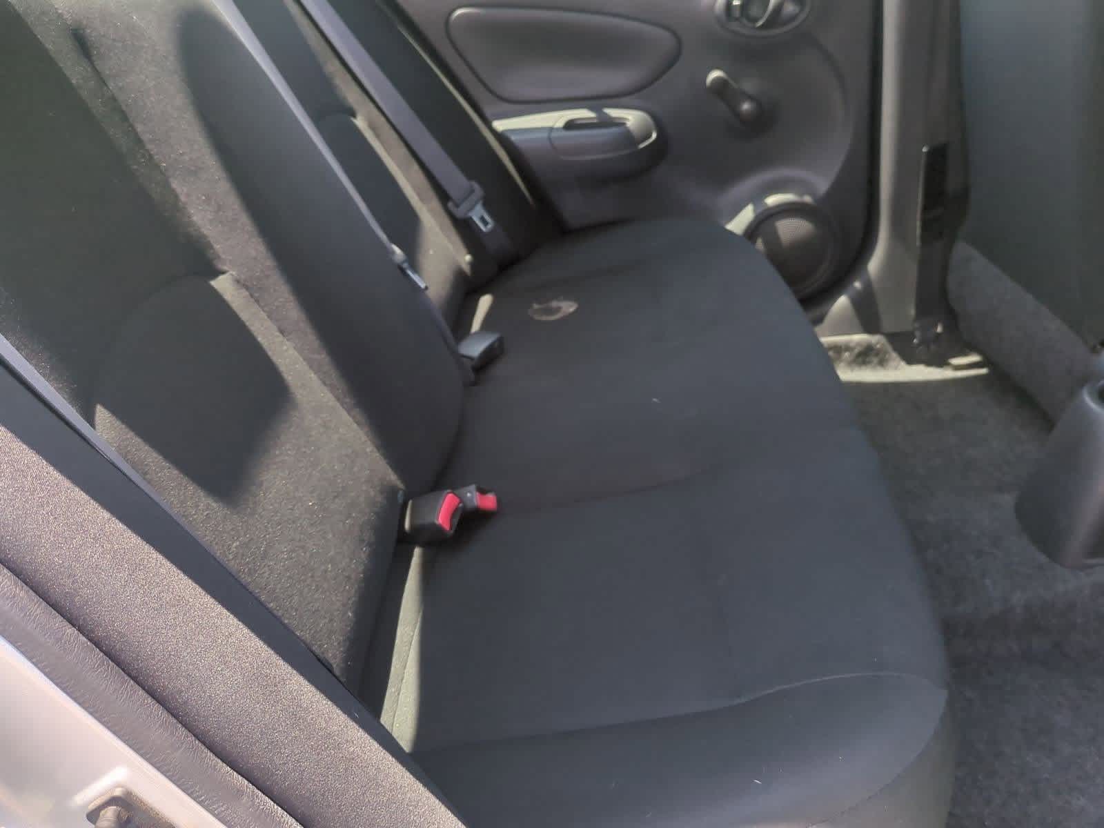 Thumbnail: 2012 Nissan Versa - 19