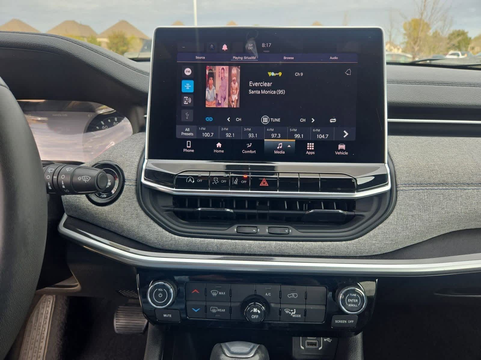 Thumbnail: 2023 Jeep Compass - 27