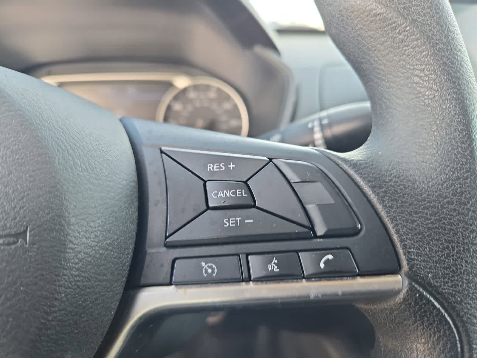 Thumbnail: 2019 Nissan Altima - 22