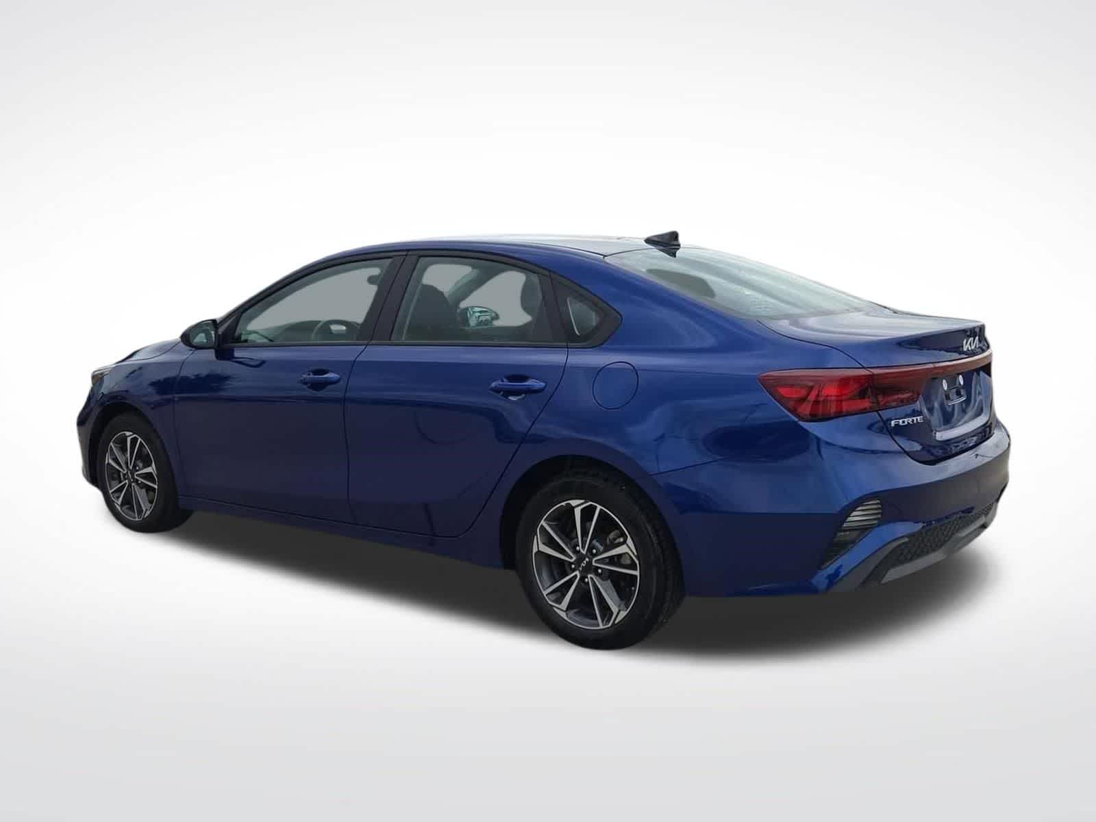 Thumbnail: 2024 Kia Forte - 5