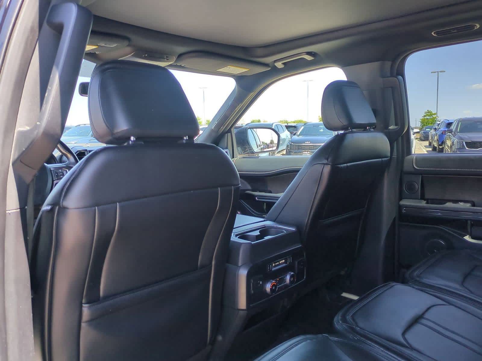 Thumbnail: 2021 Ford Expedition MAX - 17