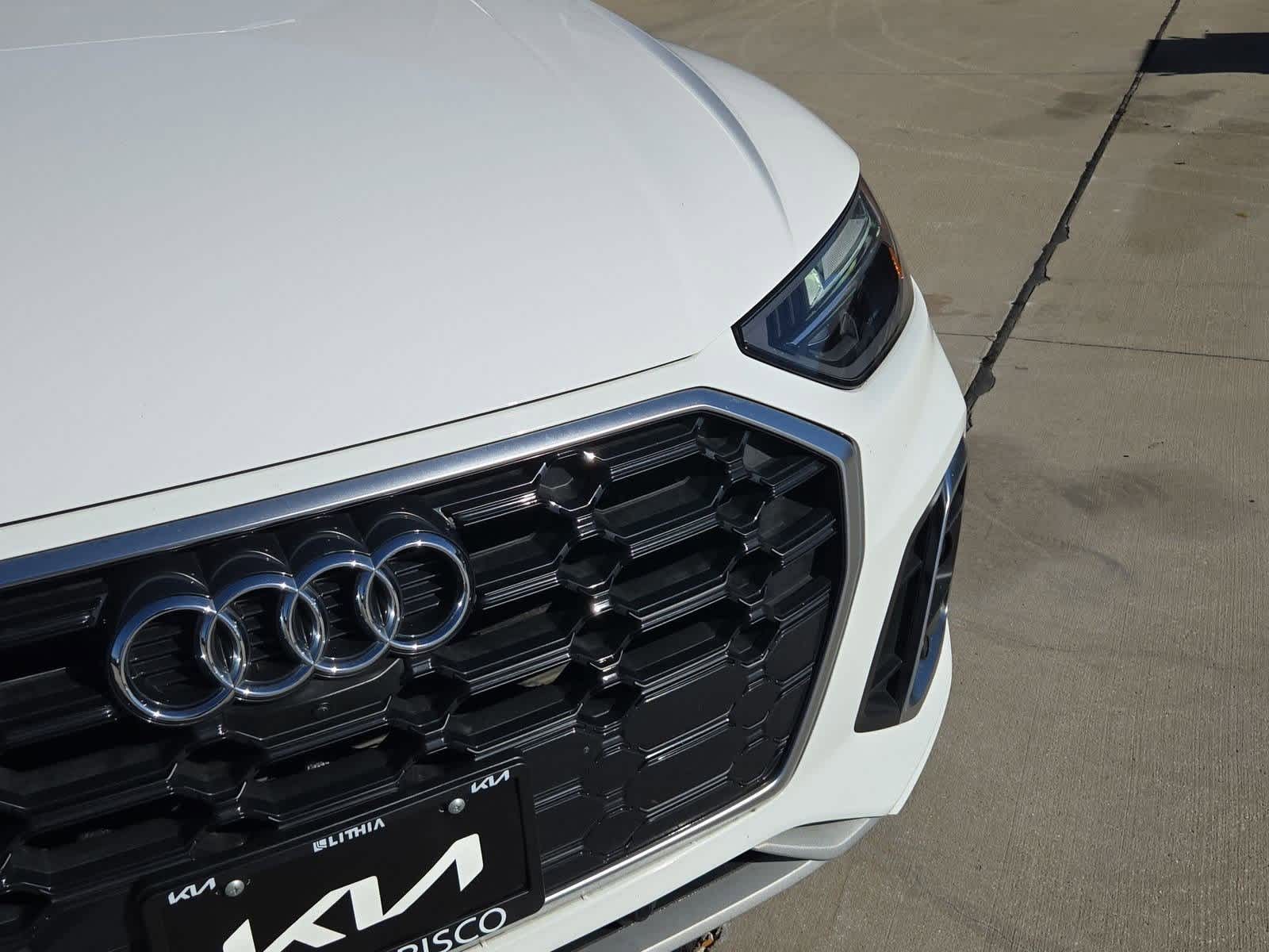 Thumbnail: 2023 Audi Q5 - 10