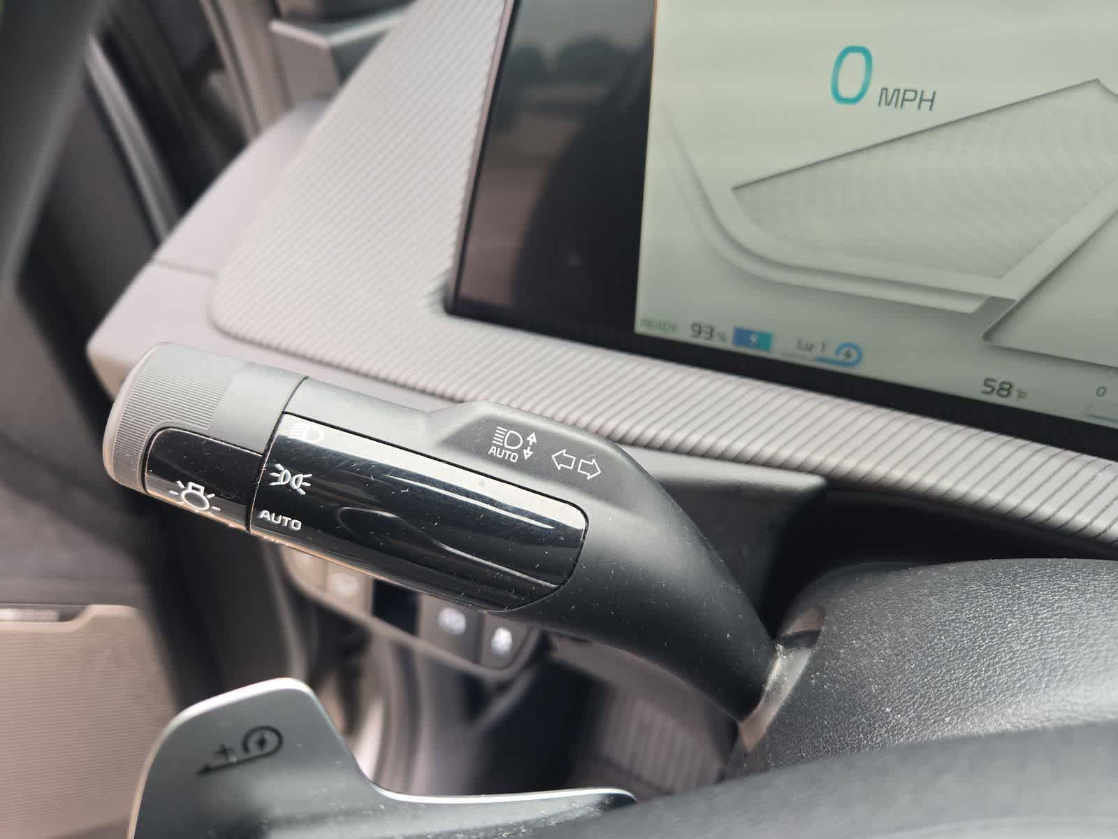 Thumbnail: 2023 Kia EV6 - 27