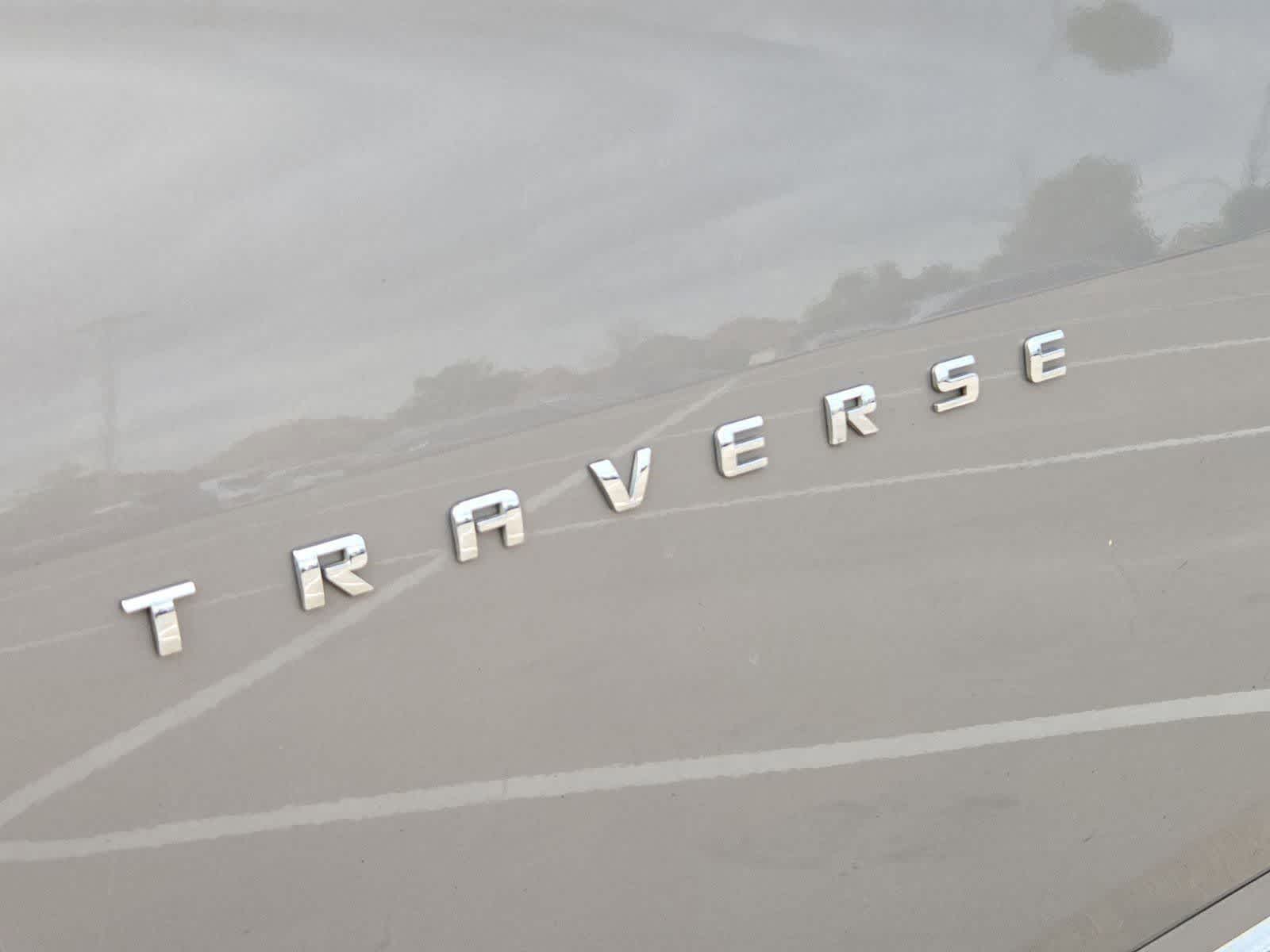 Thumbnail: 2018 Chevrolet Traverse - 12