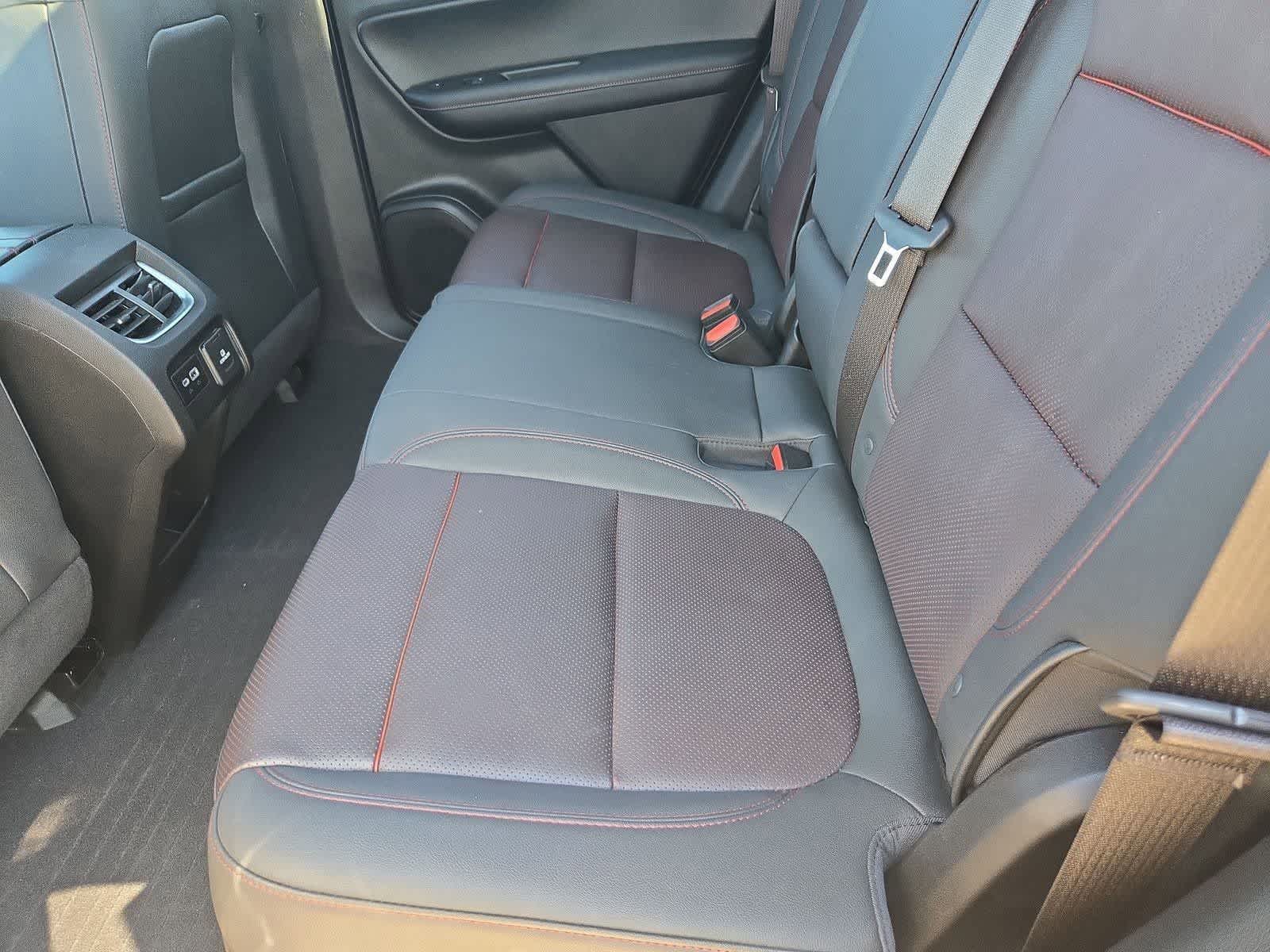 Thumbnail: 2023 Chevrolet Blazer - 20