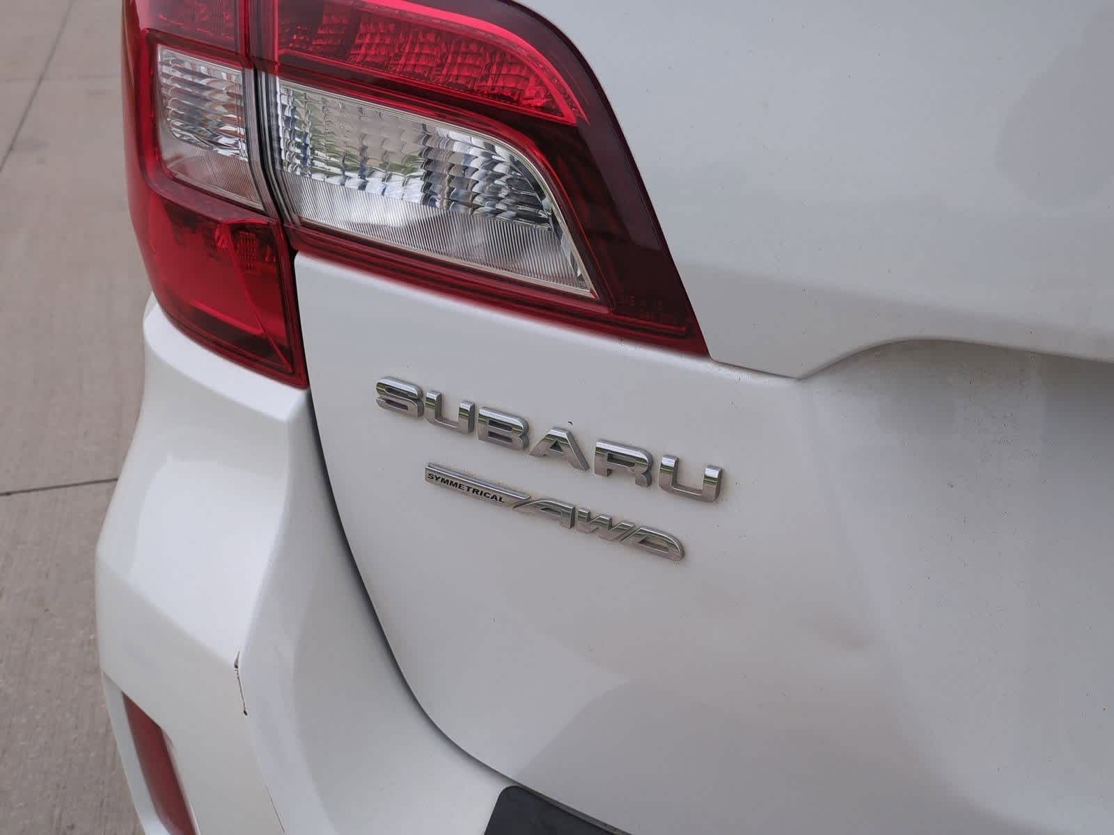 Thumbnail: 2016 Subaru Outback - 12