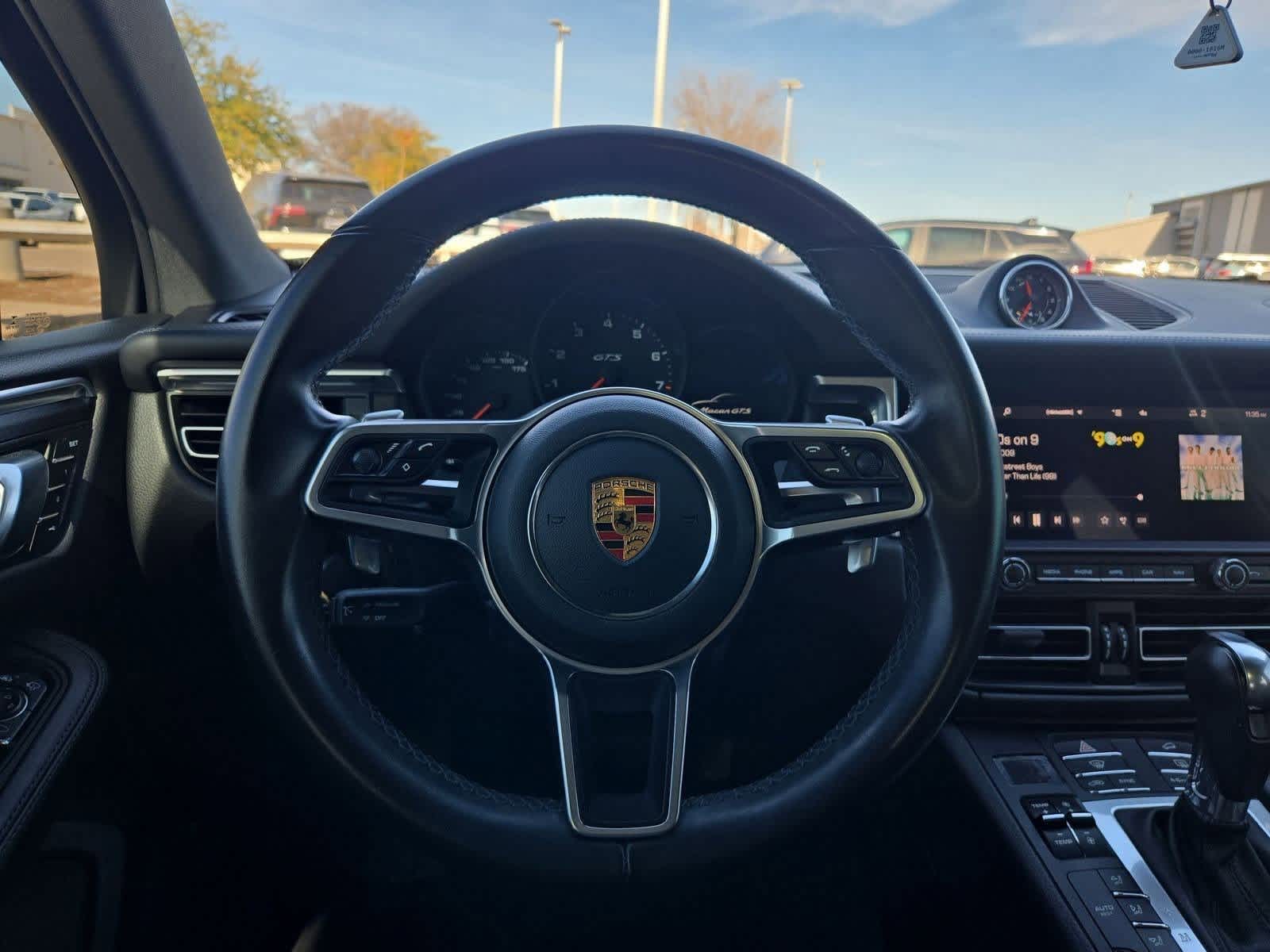 Thumbnail: 2020 Porsche Macan - 23