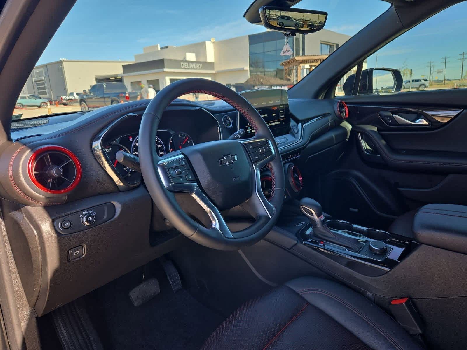 Thumbnail: 2023 Chevrolet Blazer - 2