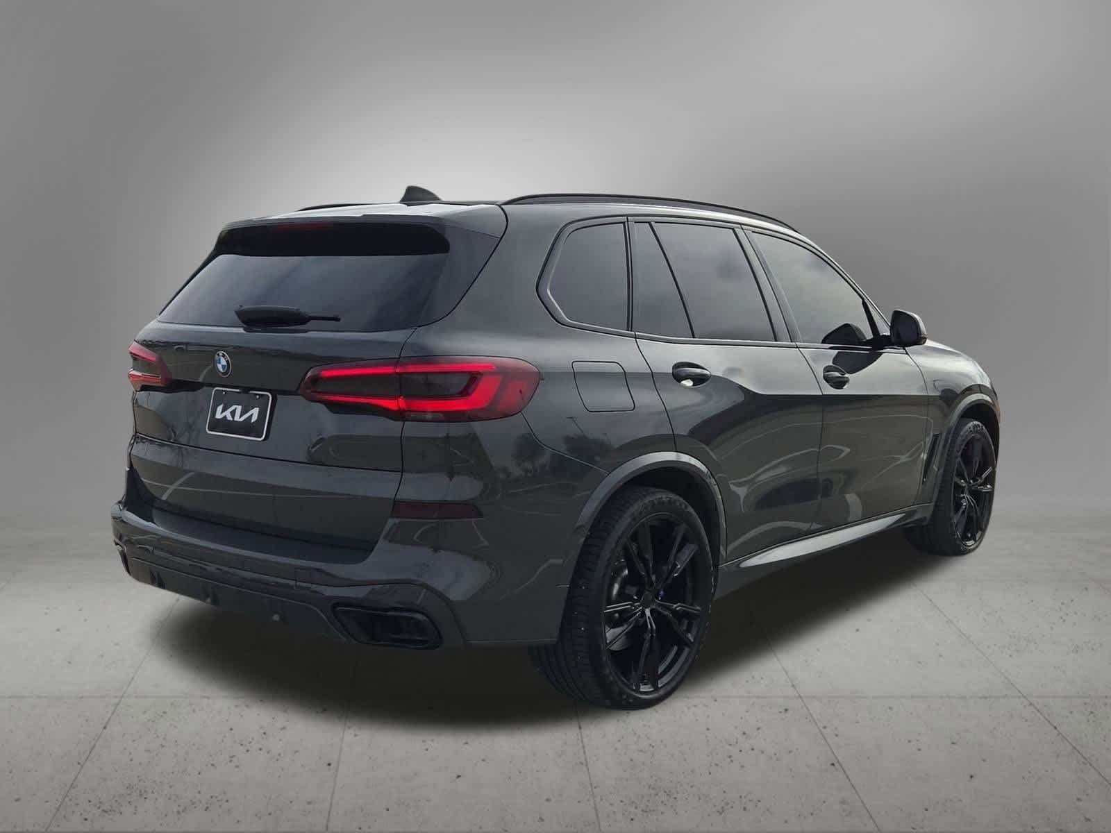 Thumbnail: 2022 BMW X5 - 6