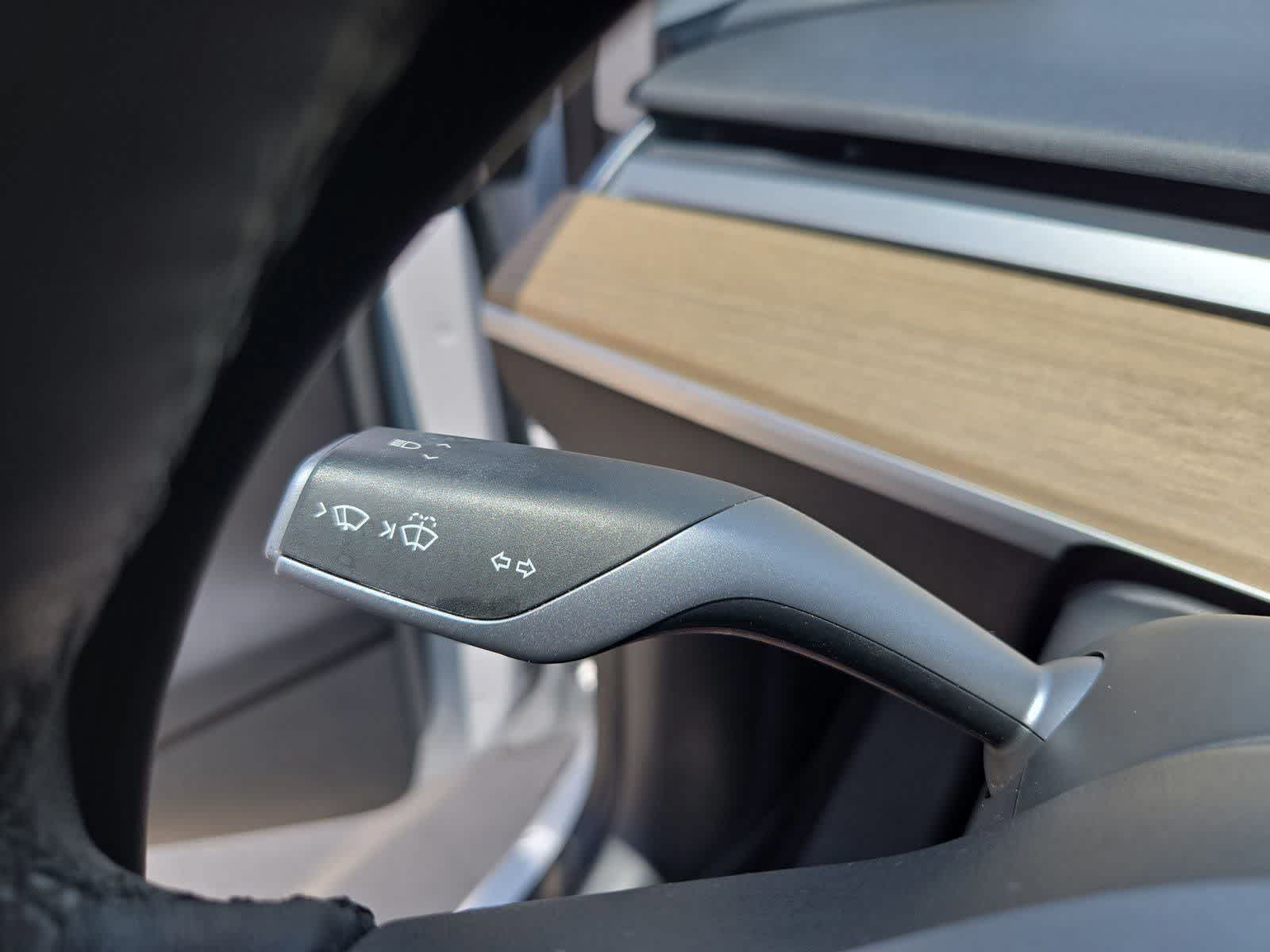 Thumbnail: 2021 Tesla Model Y - 21