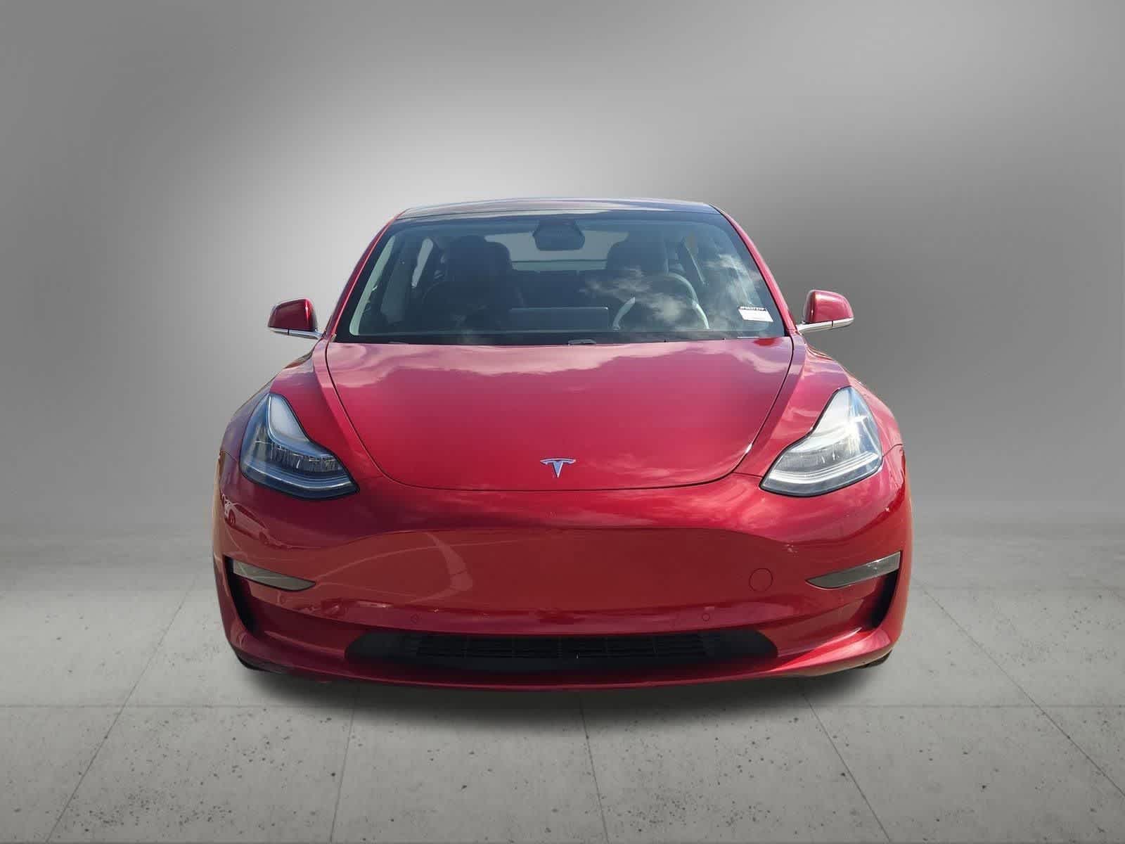 Thumbnail: 2018 Tesla Model 3 - 9
