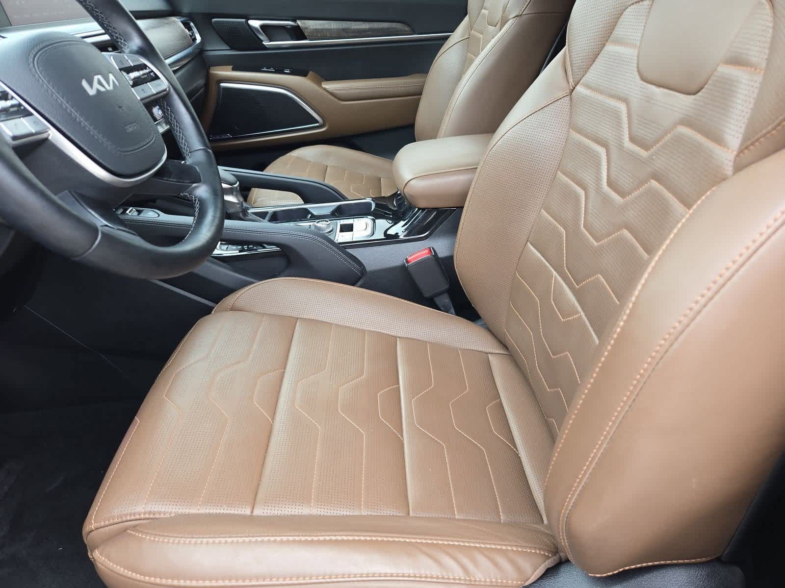 Thumbnail: 2022 Kia Telluride - 14