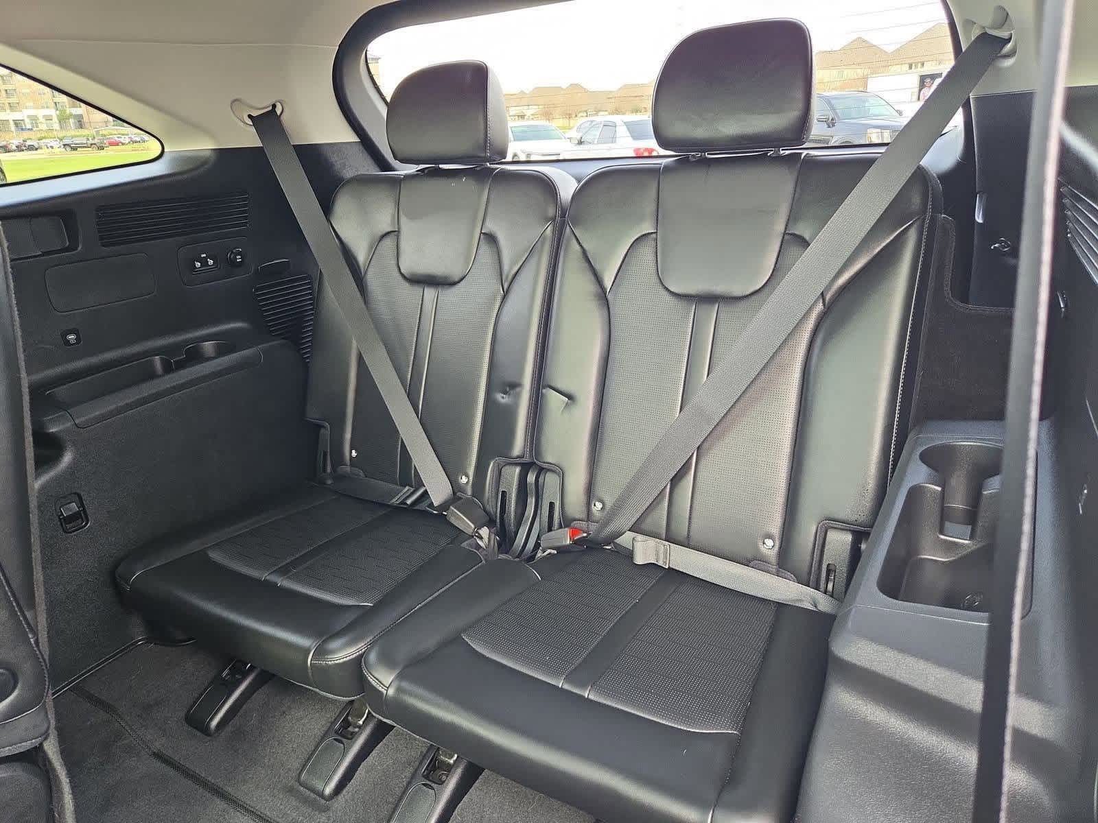 Thumbnail: 2024 Kia Sorento - 35