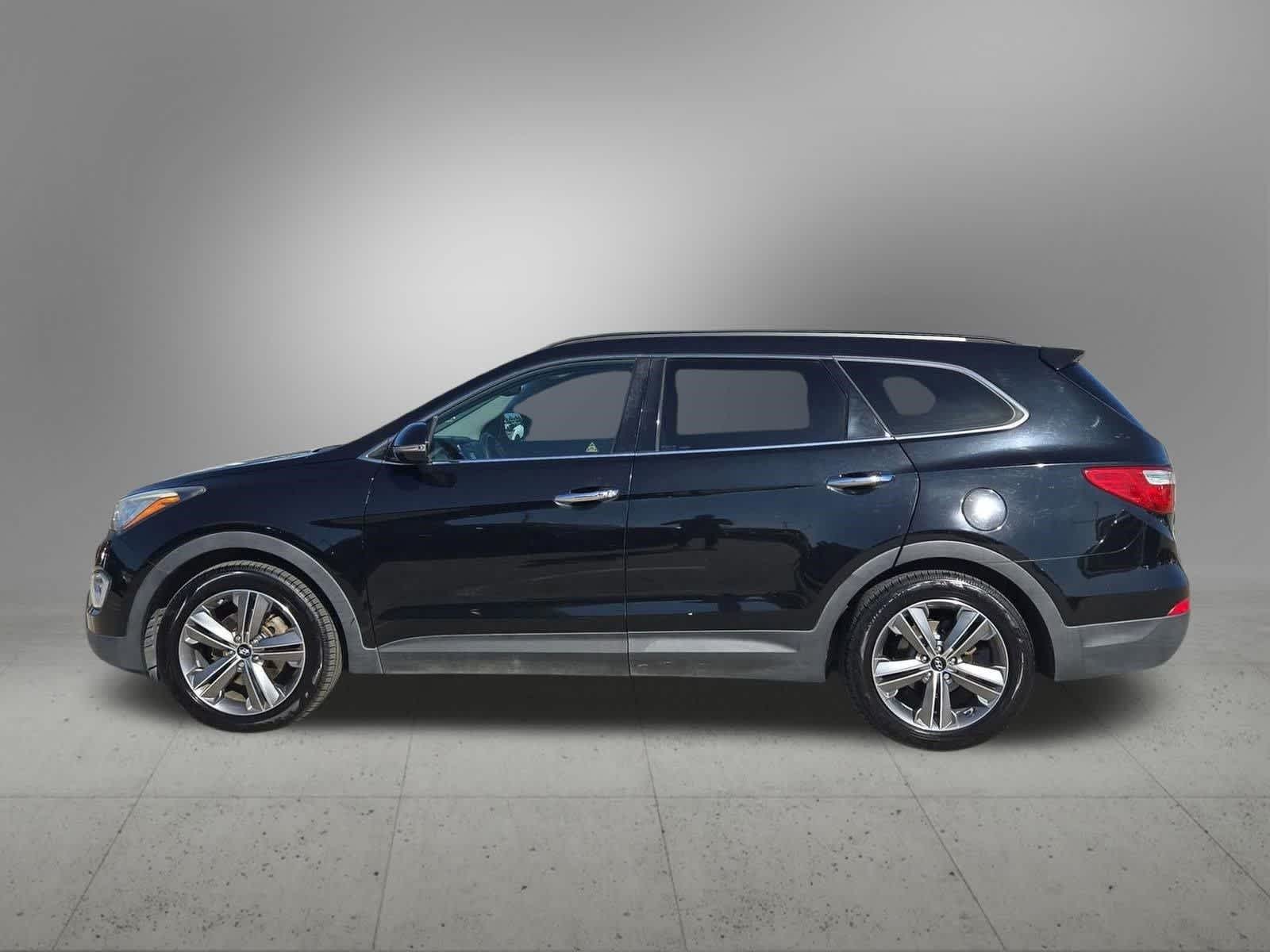 Thumbnail: 2015 Hyundai Santa Fe - 3