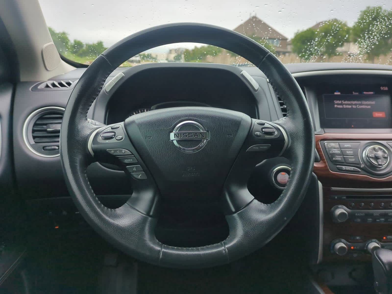 Thumbnail: 2017 Nissan Pathfinder - 24