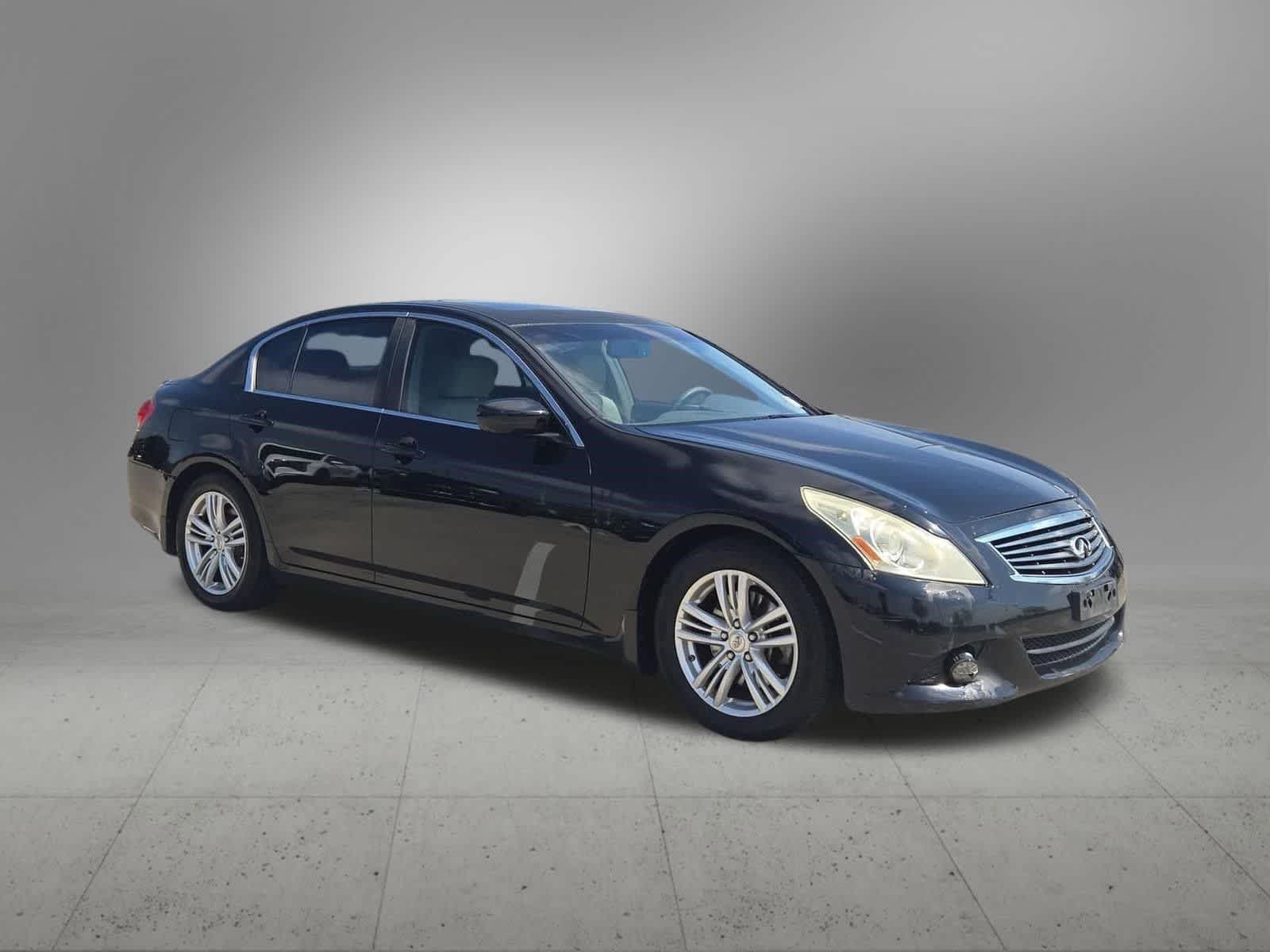Thumbnail: 2013 INFINITI G37 - 8