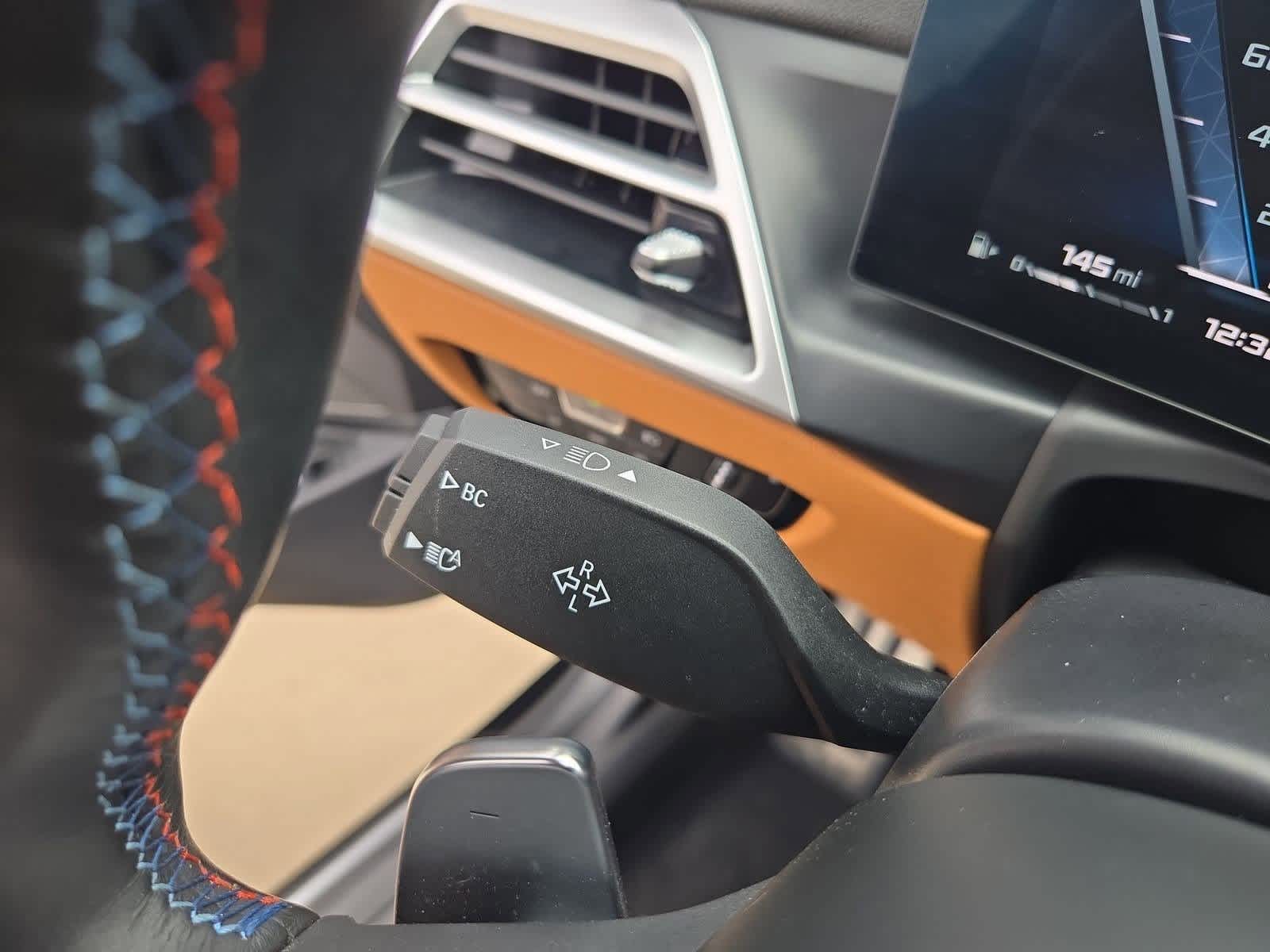 Thumbnail: 2025 BMW 3 Series - 26