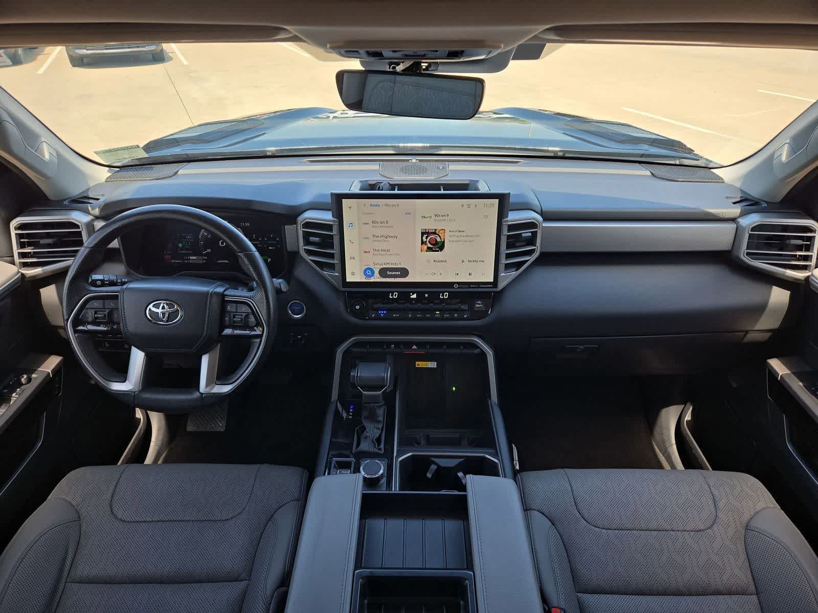 Thumbnail: 2022 Toyota Tundra - 13