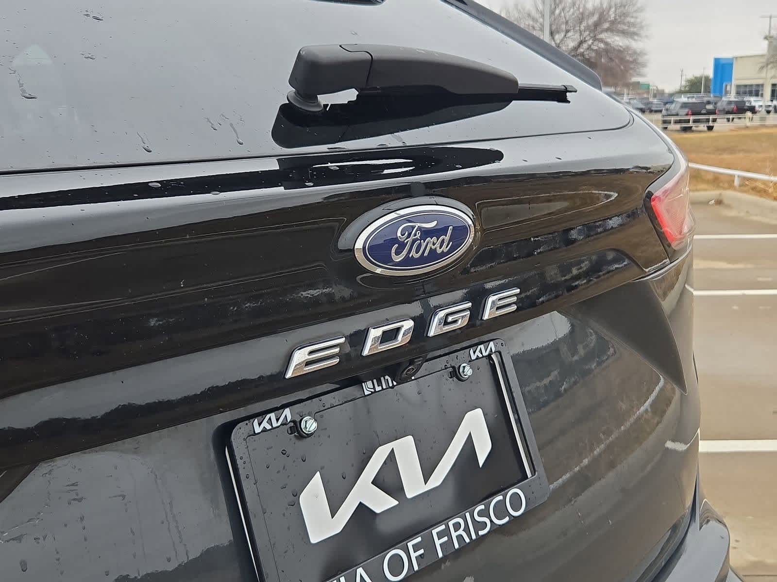 Thumbnail: 2021 Ford Edge - 12