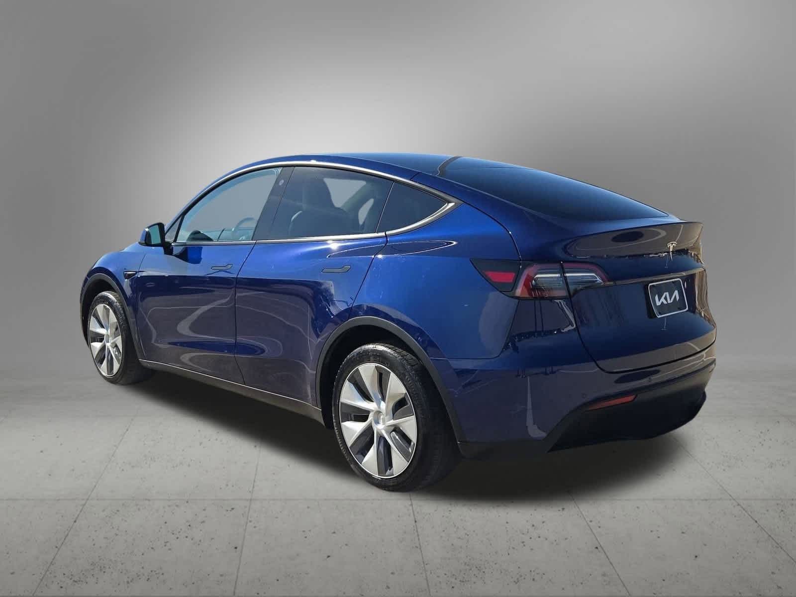 Thumbnail: 2022 Tesla Model Y - 4