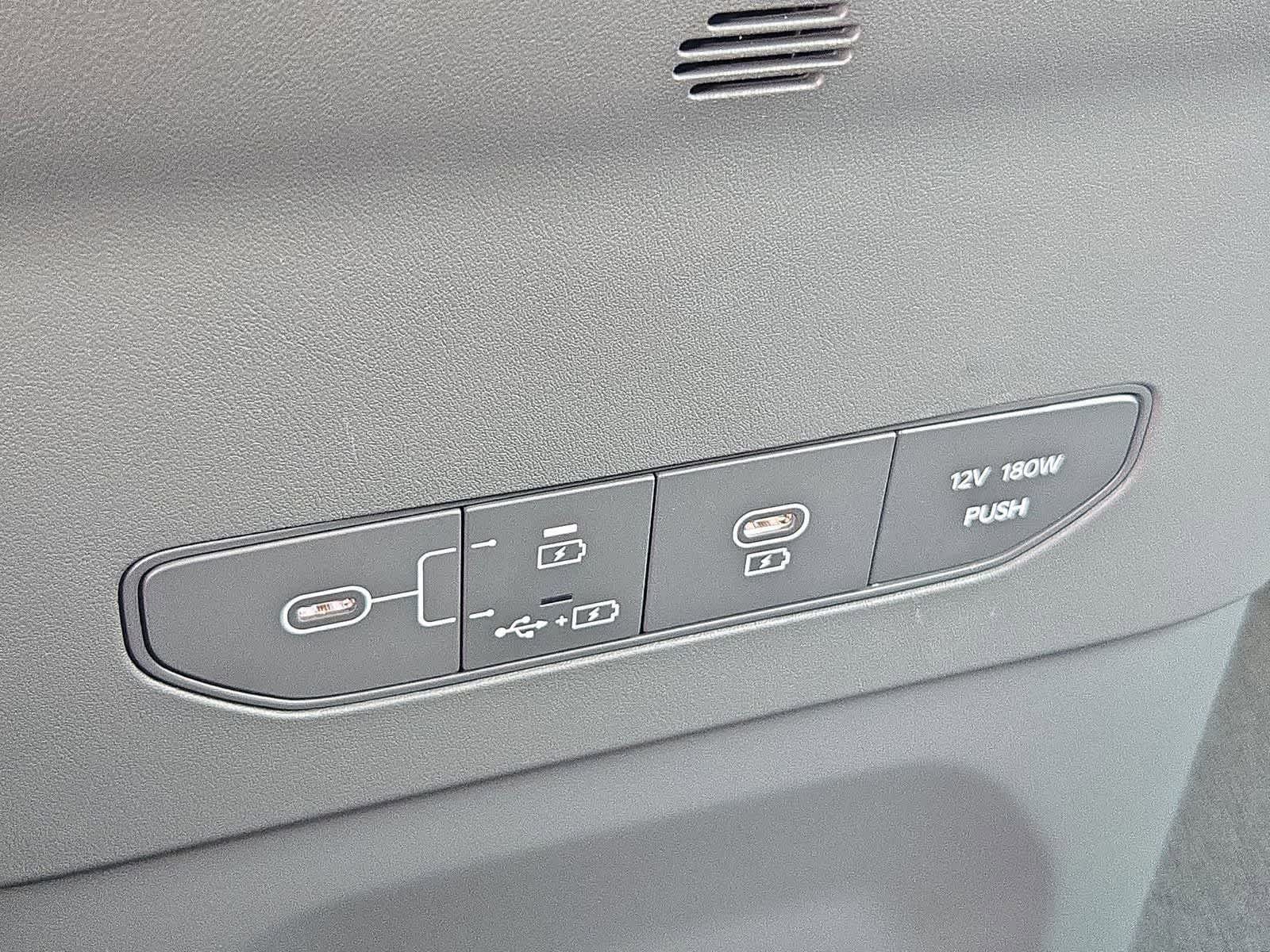 Thumbnail: 2024 Kia EV9 - 28