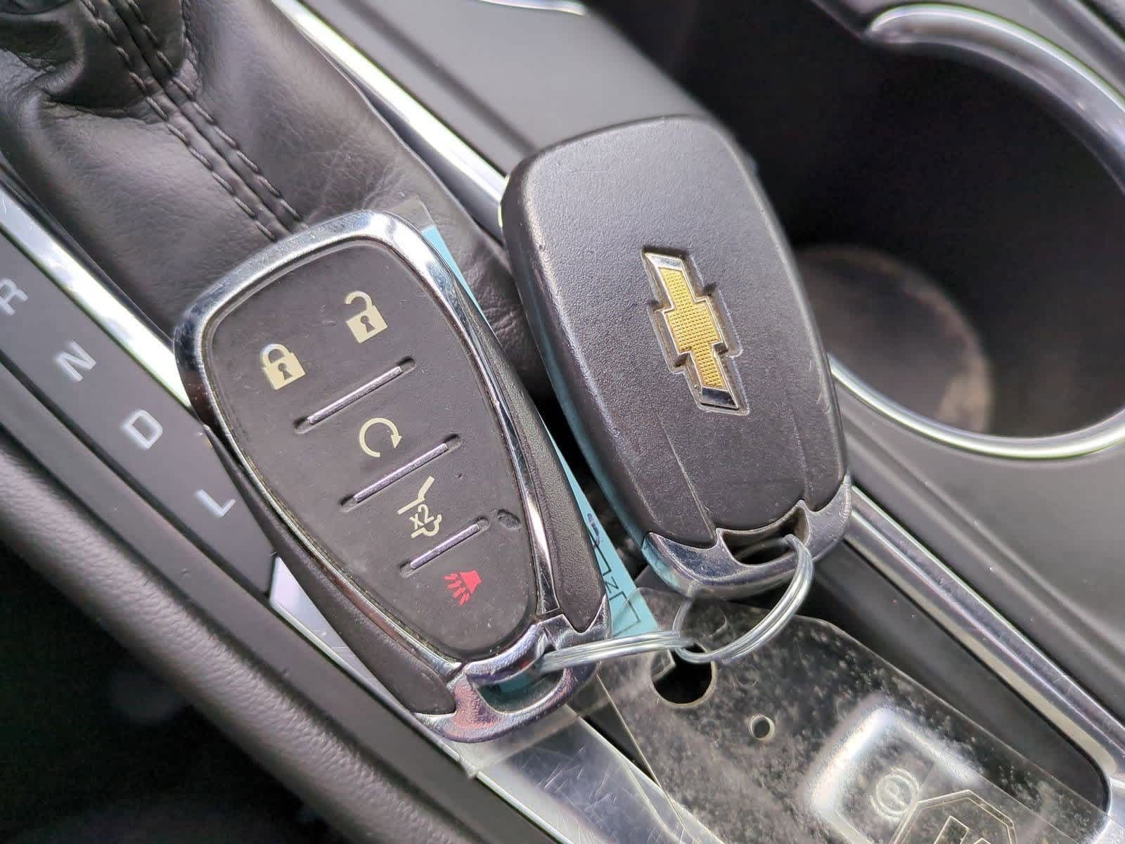 Thumbnail: 2021 Chevrolet Equinox - 32