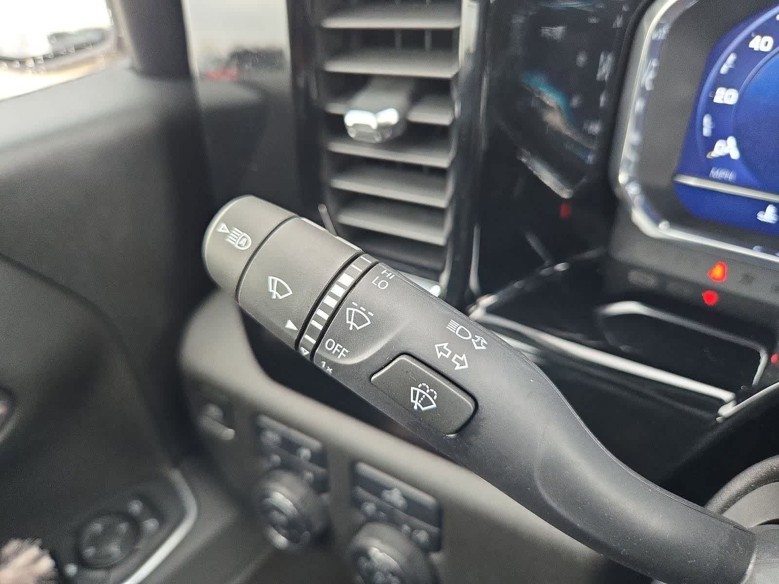 Thumbnail: 2023 Chevrolet Silverado 1500 - 23