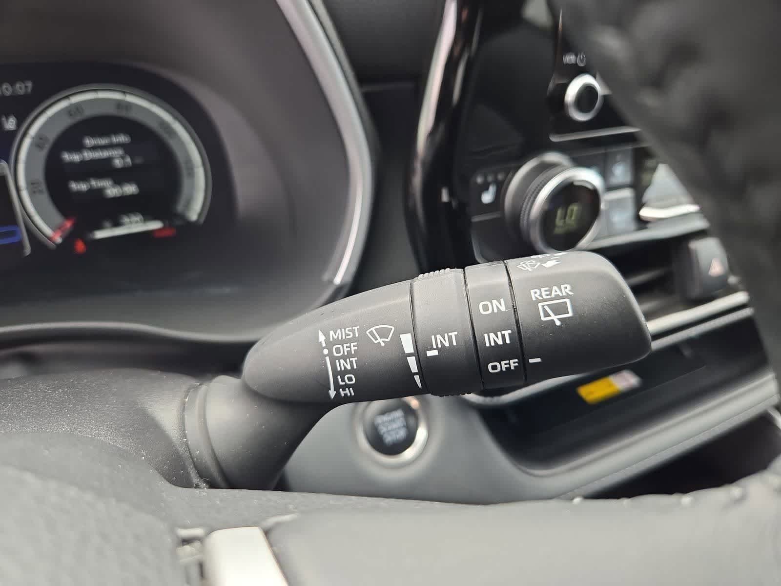 Thumbnail: 2025 Toyota Highlander - 26