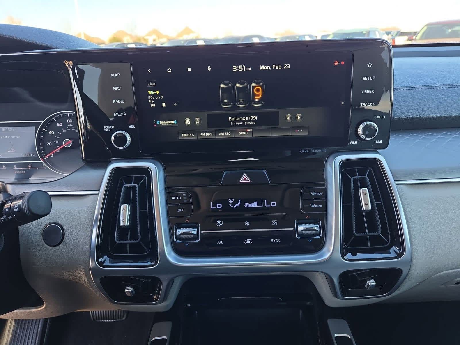 Thumbnail: 2021 Kia Sorento - 27