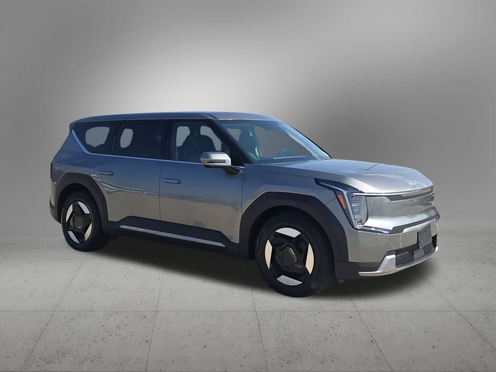 Thumbnail: 2024 Kia EV9 - 8