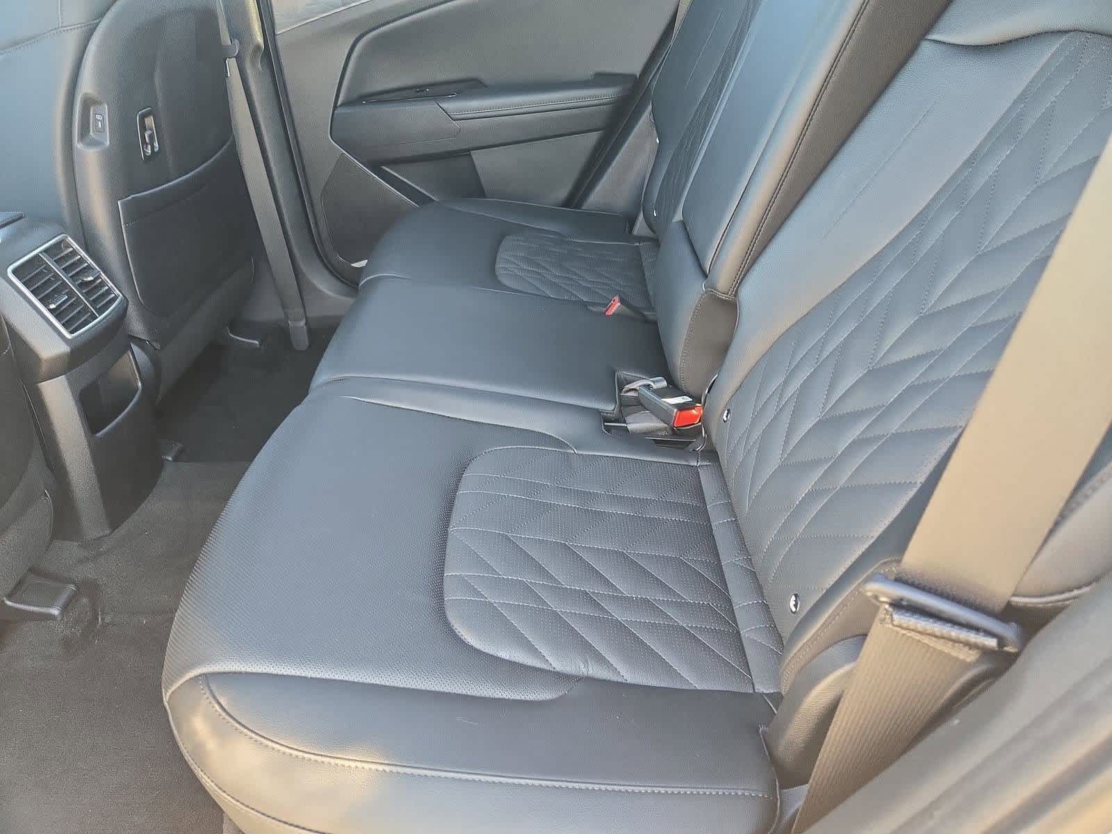 Thumbnail: 2023 Kia Sportage - 19