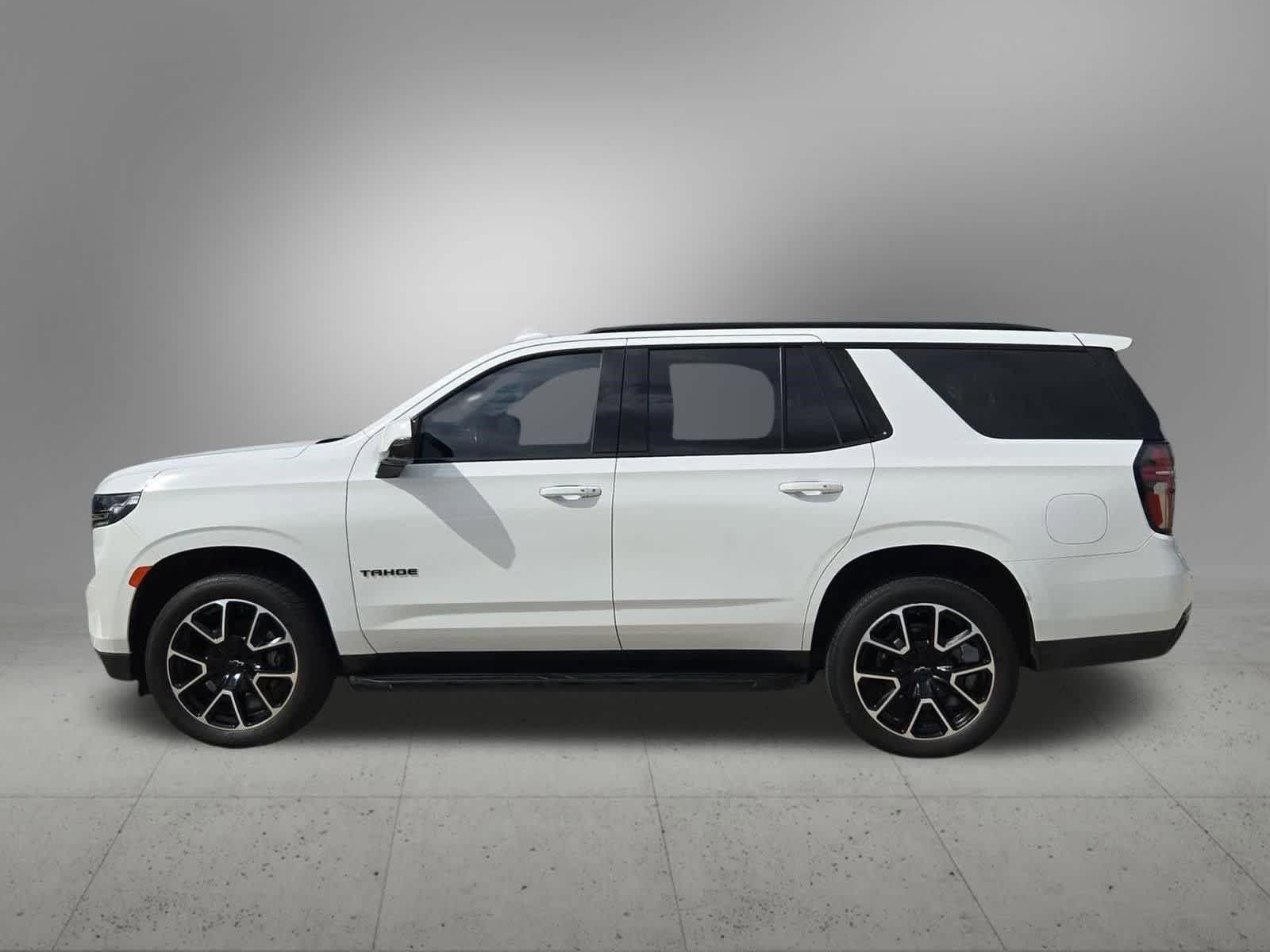 Thumbnail: 2021 Chevrolet Tahoe - 3