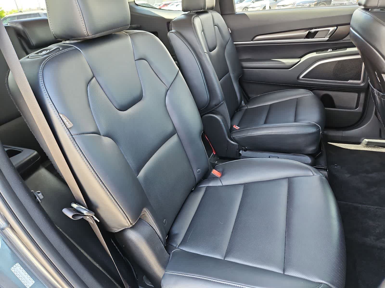 Thumbnail: 2024 Kia Telluride - 25