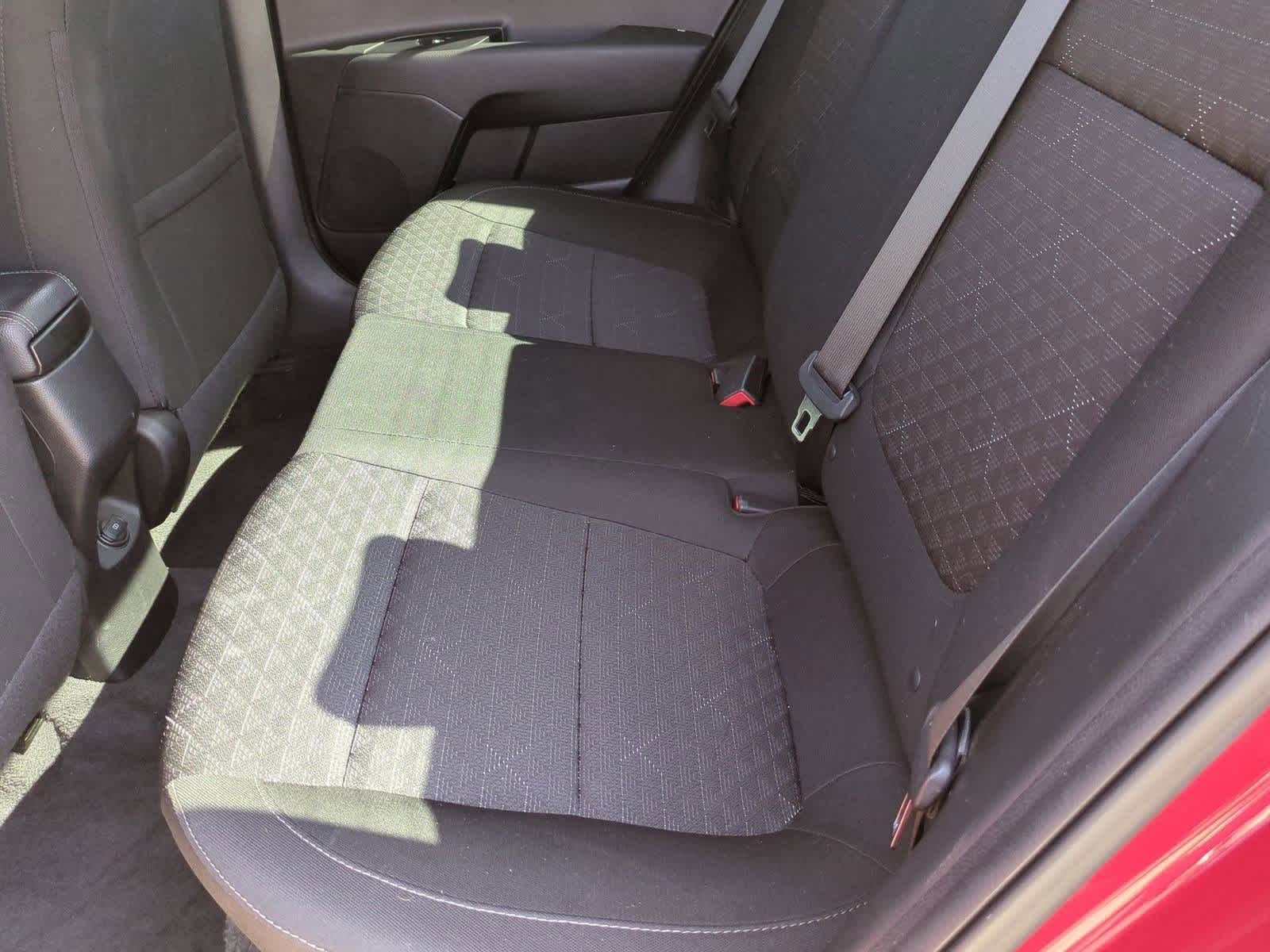 Thumbnail: 2019 Kia Rio - 18