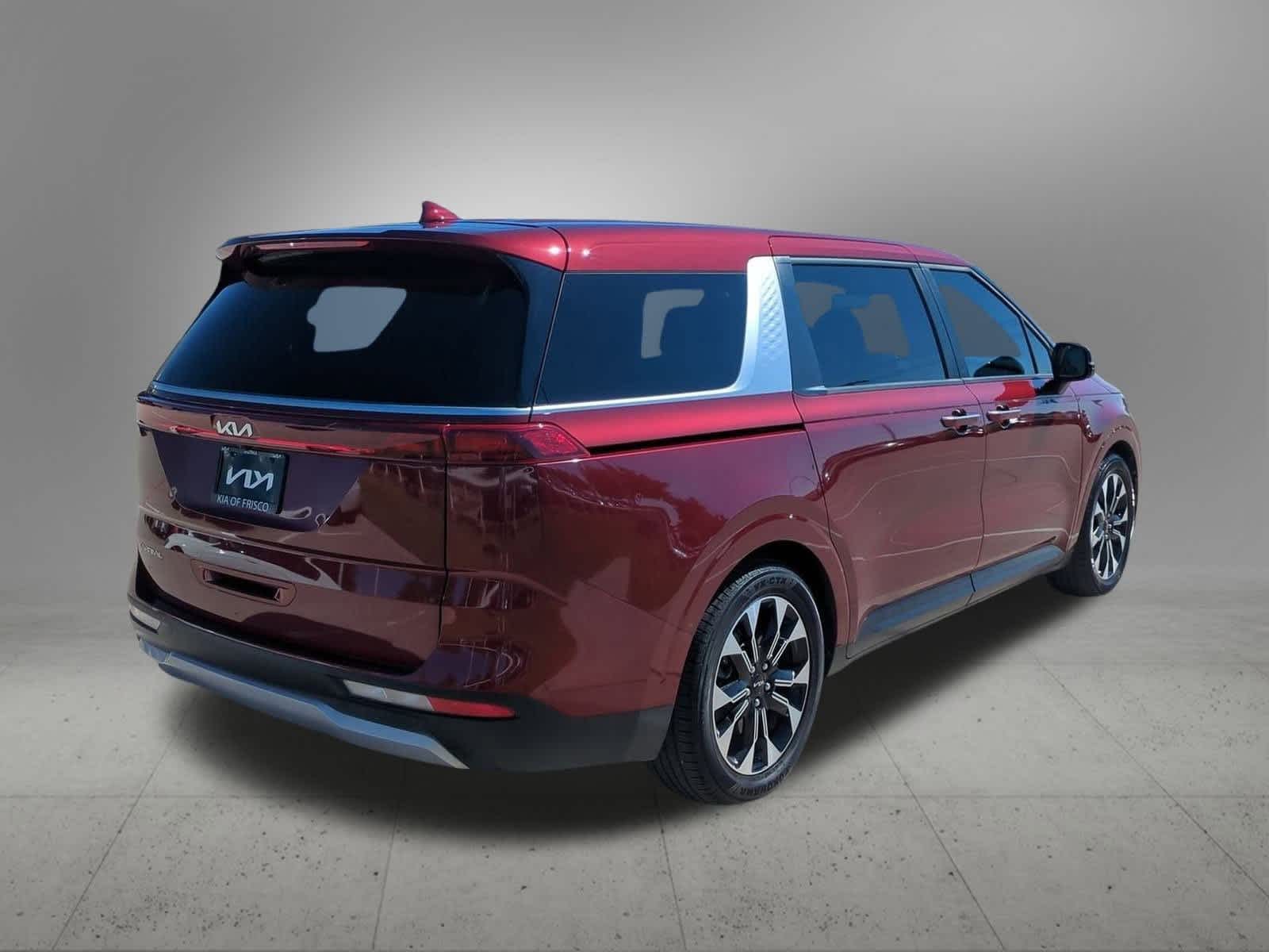 Thumbnail: 2023 Kia Carnival - 6