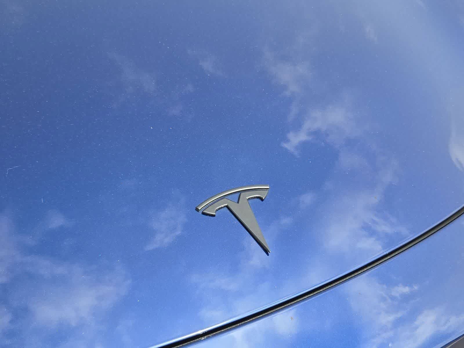 Thumbnail: 2024 Tesla Model Y - 10