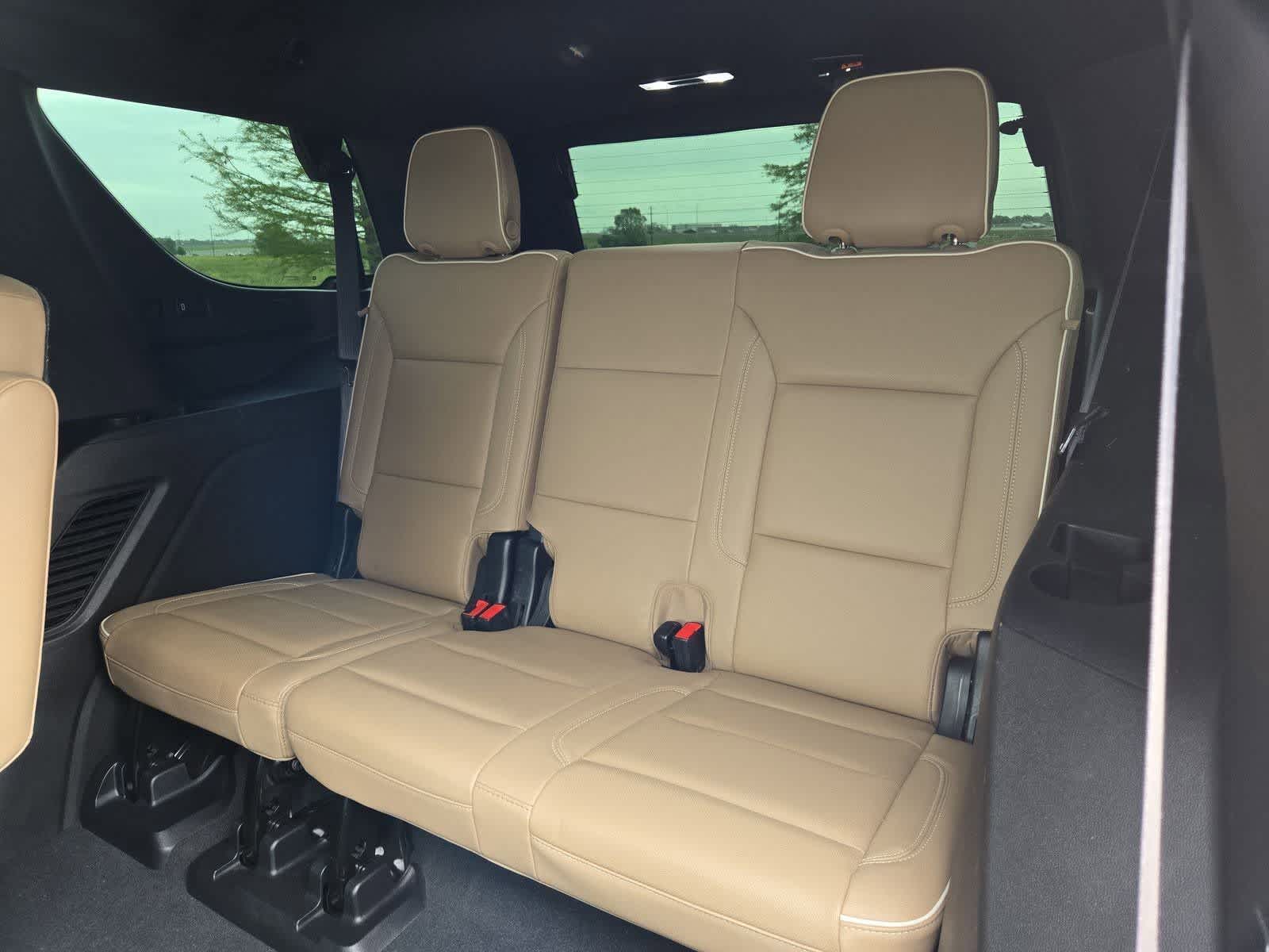 Thumbnail: 2021 Chevrolet Tahoe - 35