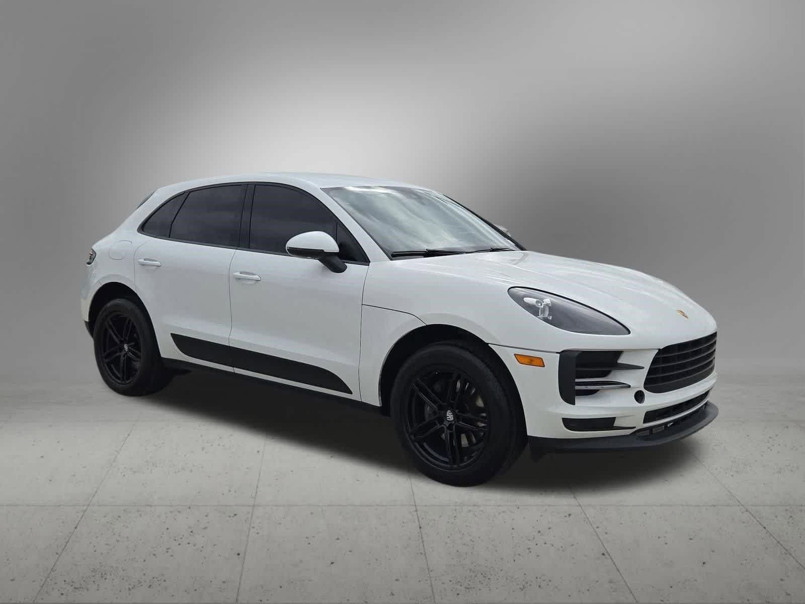 Thumbnail: 2020 Porsche Macan - 8