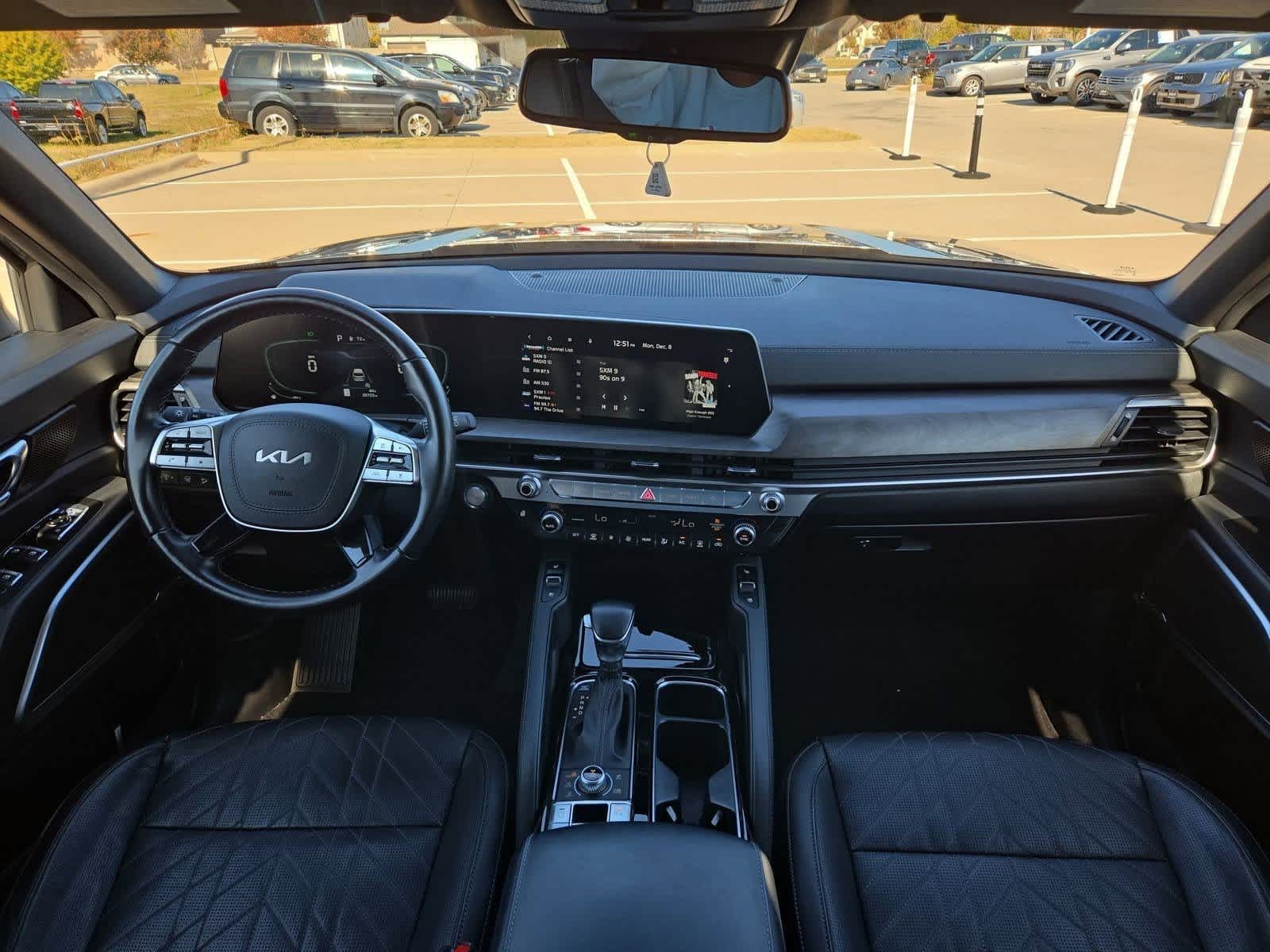 Thumbnail: 2023 Kia Telluride - 14