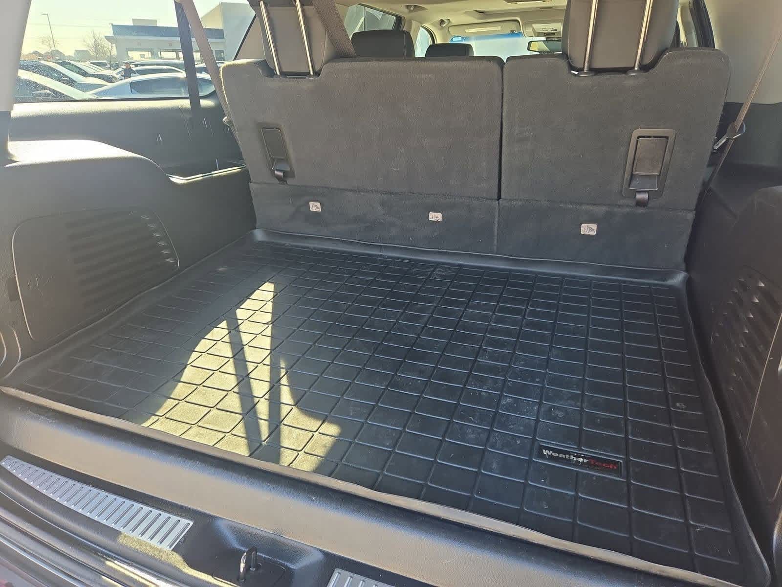 Thumbnail: 2020 Chevrolet Suburban - 34